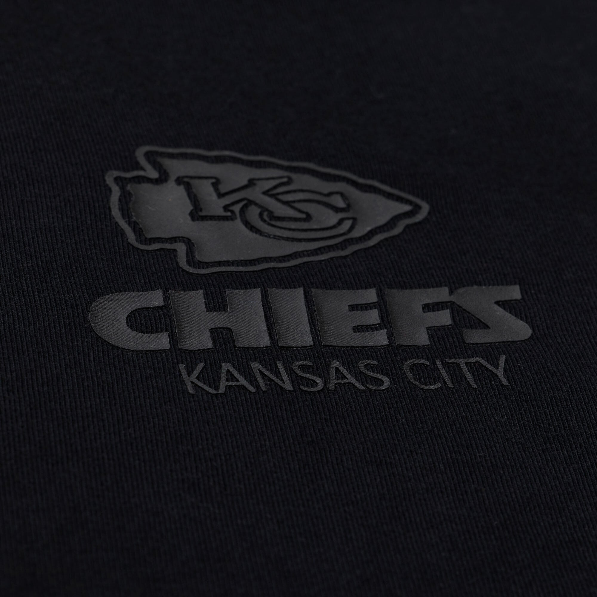 T-shirt Mitchell & Ness noir pour homme, Kansas City Chiefs Core Essentials, logo micro