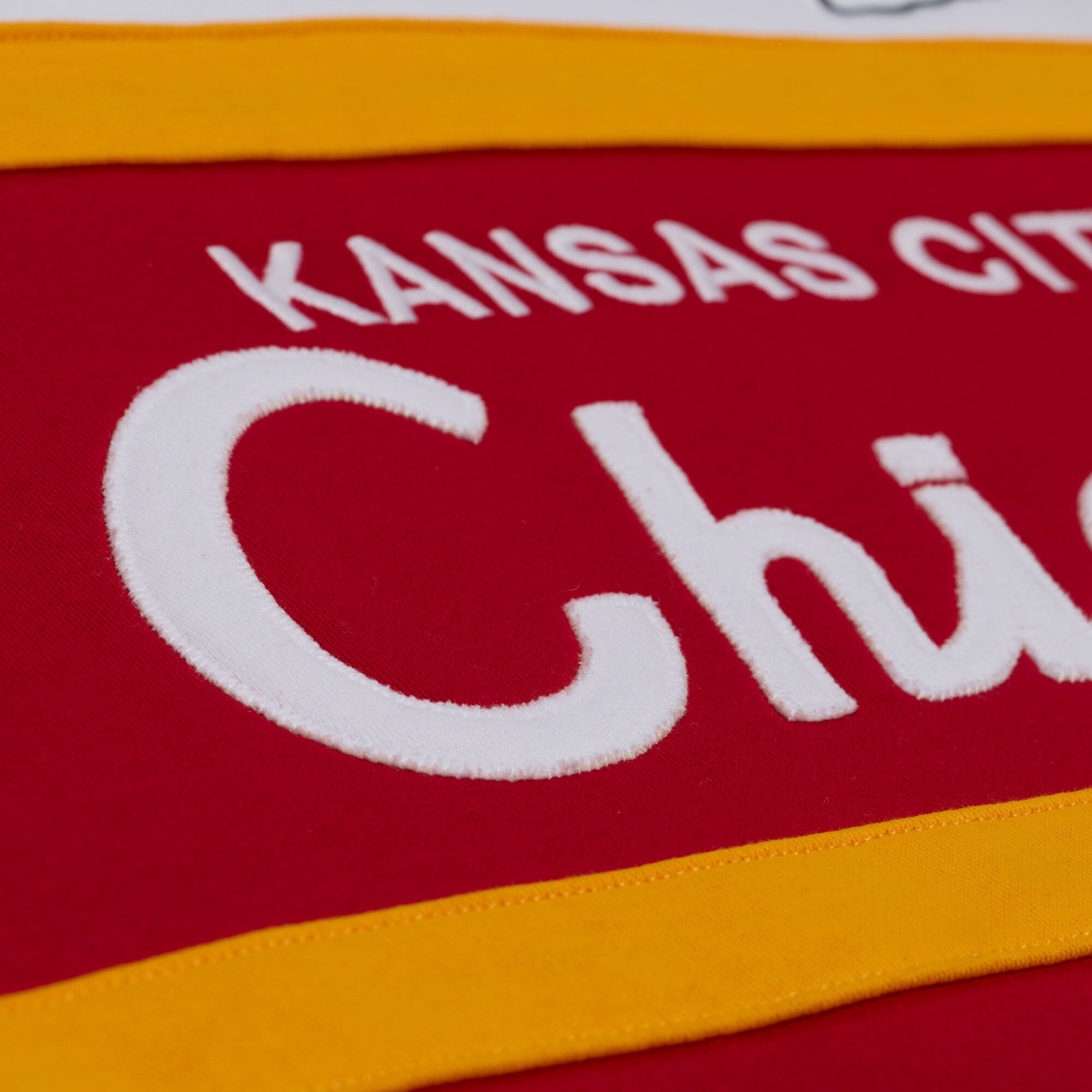 Sweat à capuche Mitchell & Ness rouge pour homme, modèle Kansas City Chiefs Head Coach.
