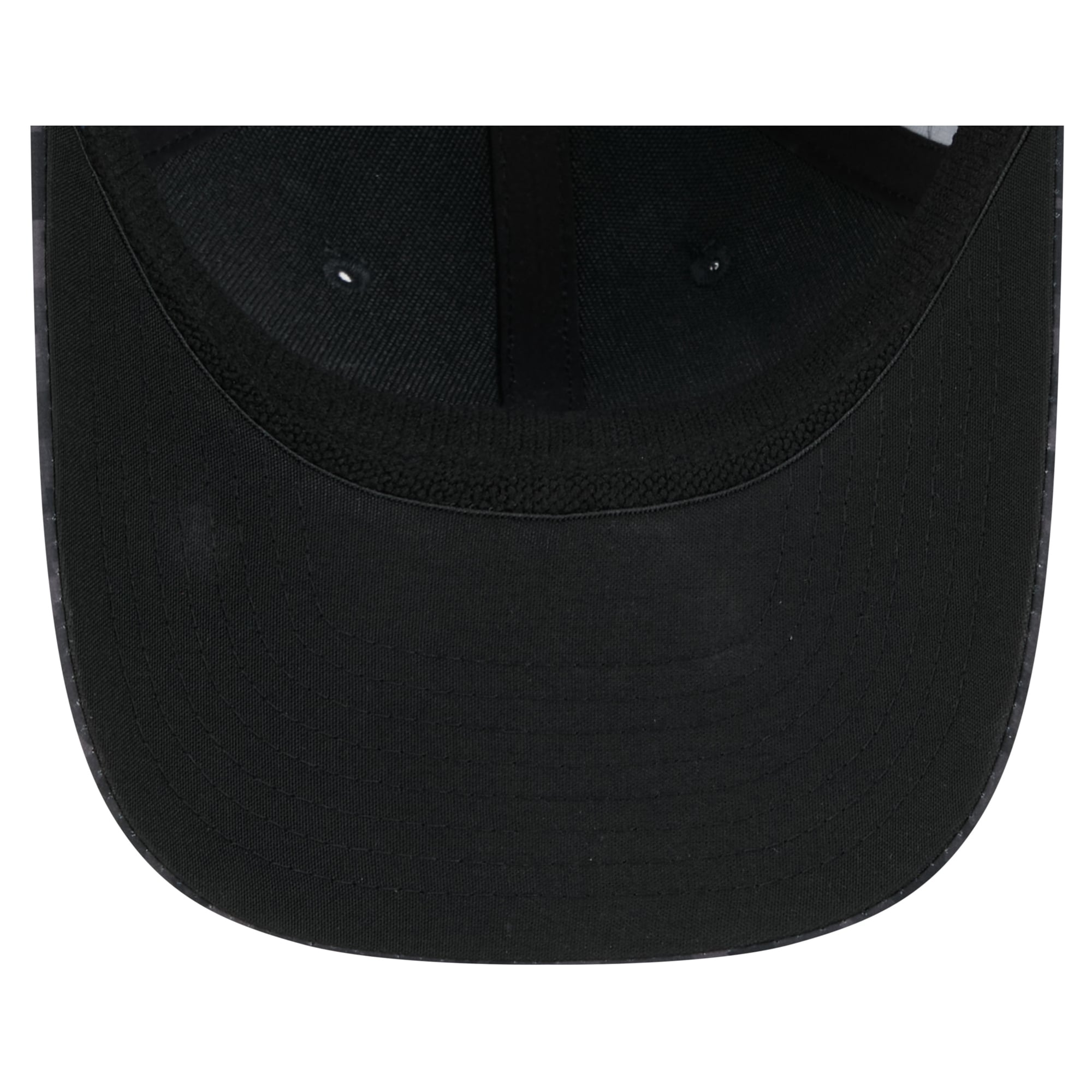 Casquette extensible New Era noire Kansas City Chiefs 2026 Salute To Service 39THIRTY M-Crown pour homme