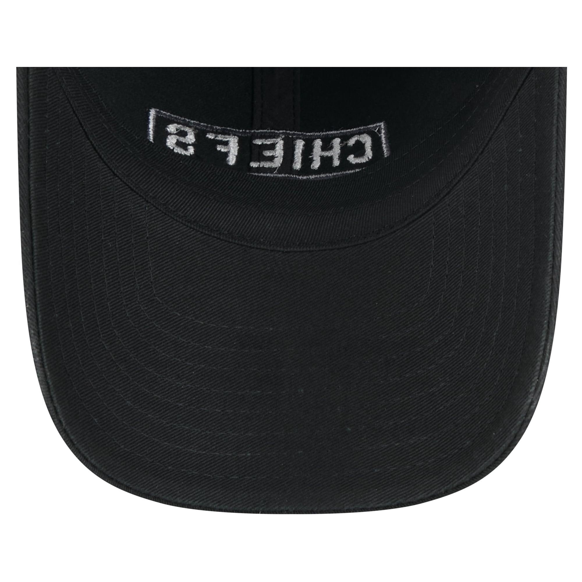 Casquette New Era noire pour homme Kansas City Chiefs 2026 Salute To Service, style classique décontracté et ajustable
