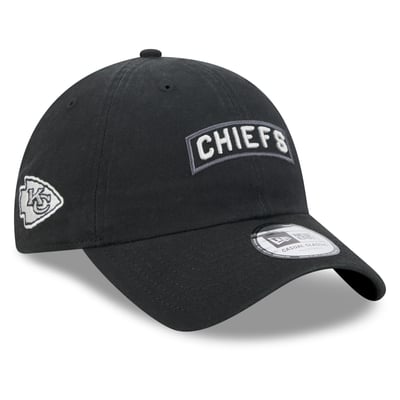 Kansas City Chiefs New Era 2026 Salute To Service Casual Classic Adjustable Hat - Black
