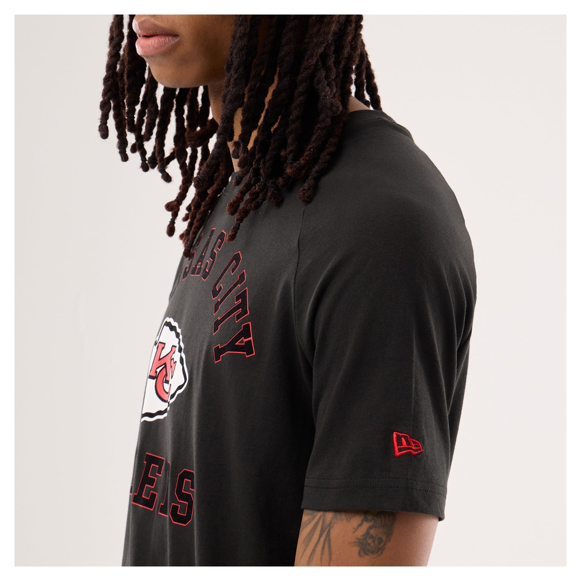 Men's New Era Black Kansas City Chiefs Functional Fandom T-Shirt