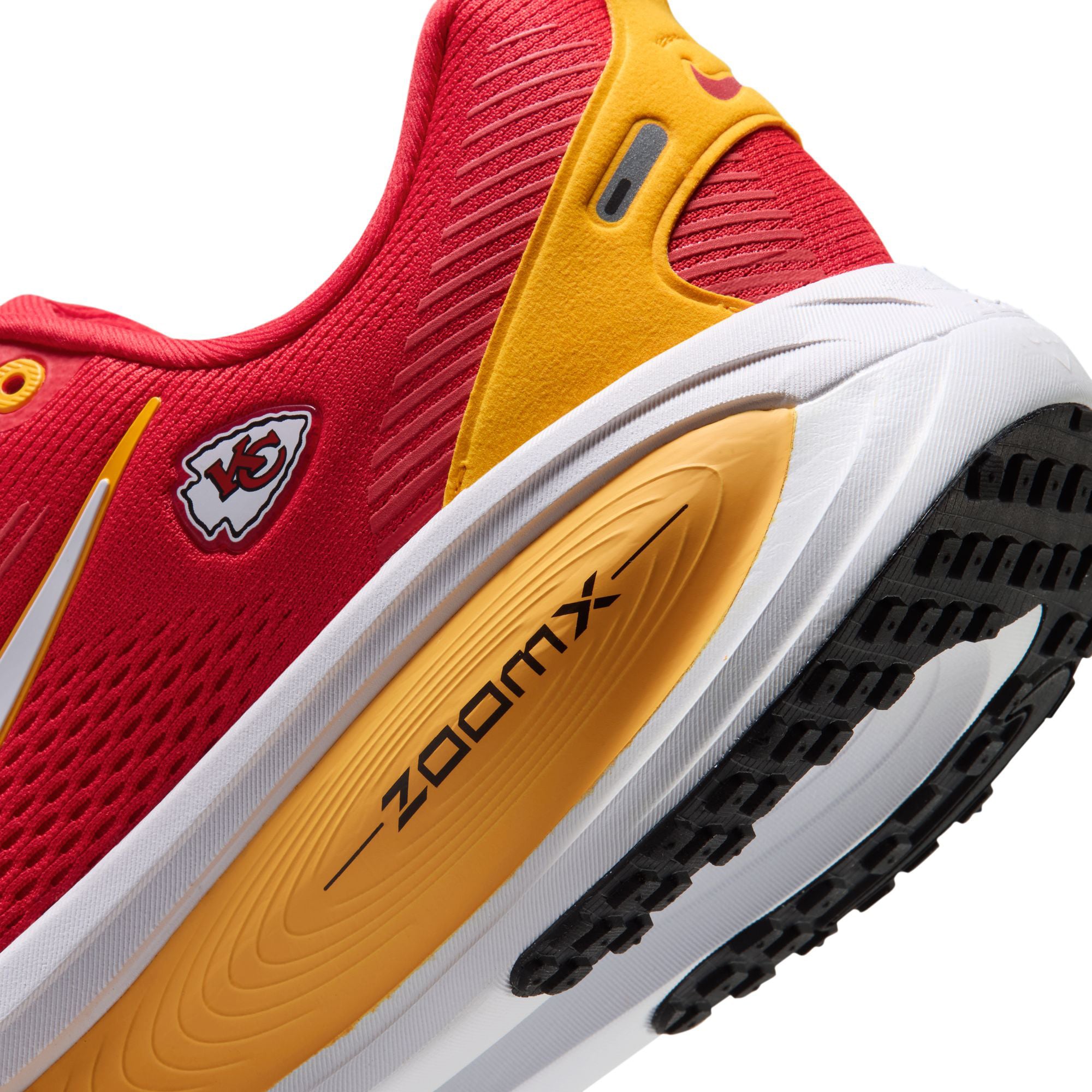 Men's Nike Kansas City Chiefs Vomero 18 Running Shoes
