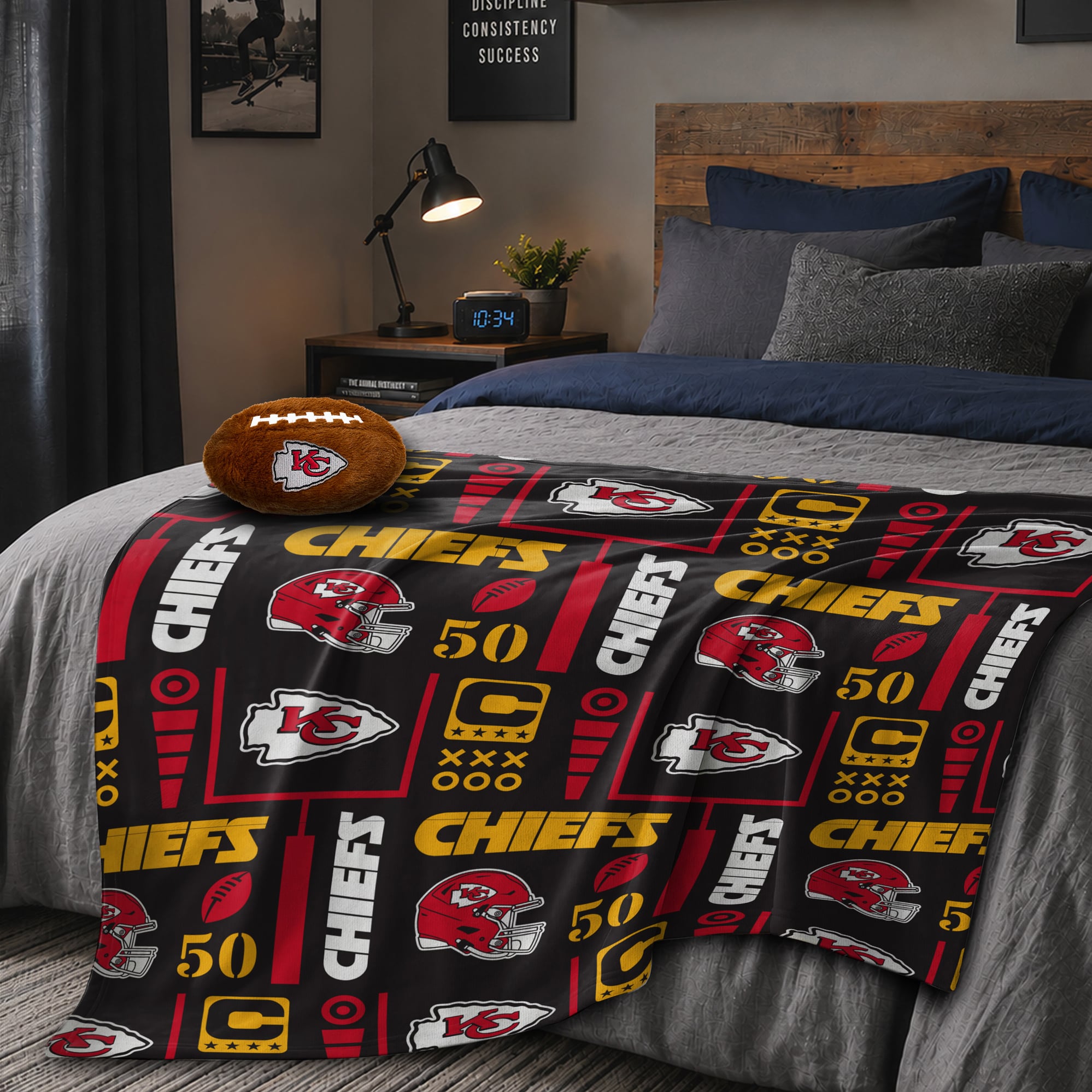 Pegasus Kansas City Chiefs 50" x 60" Blackout Team Spirit Ultra Soft Throw & Plush Football Combo Pack
