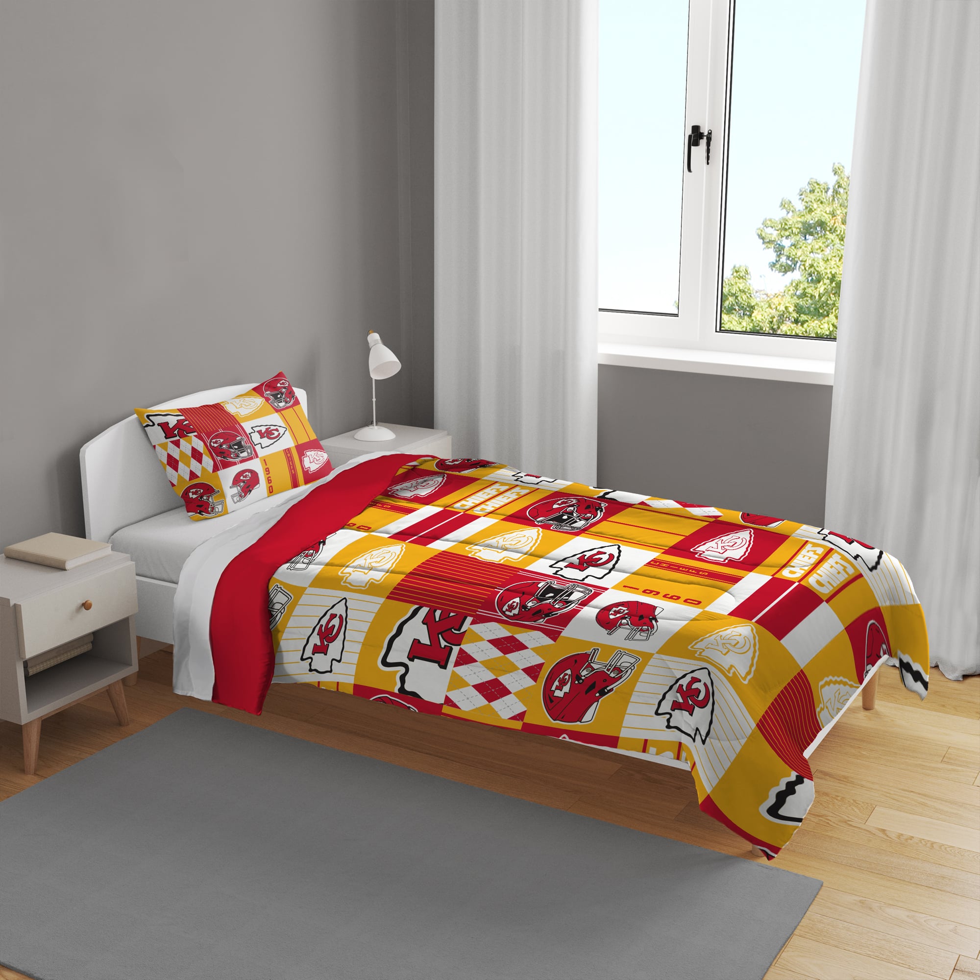 Pegasus Kansas City Chiefs Patchwork Plaid Two-Piece Twin/Twin XL Bed in a Bag Set