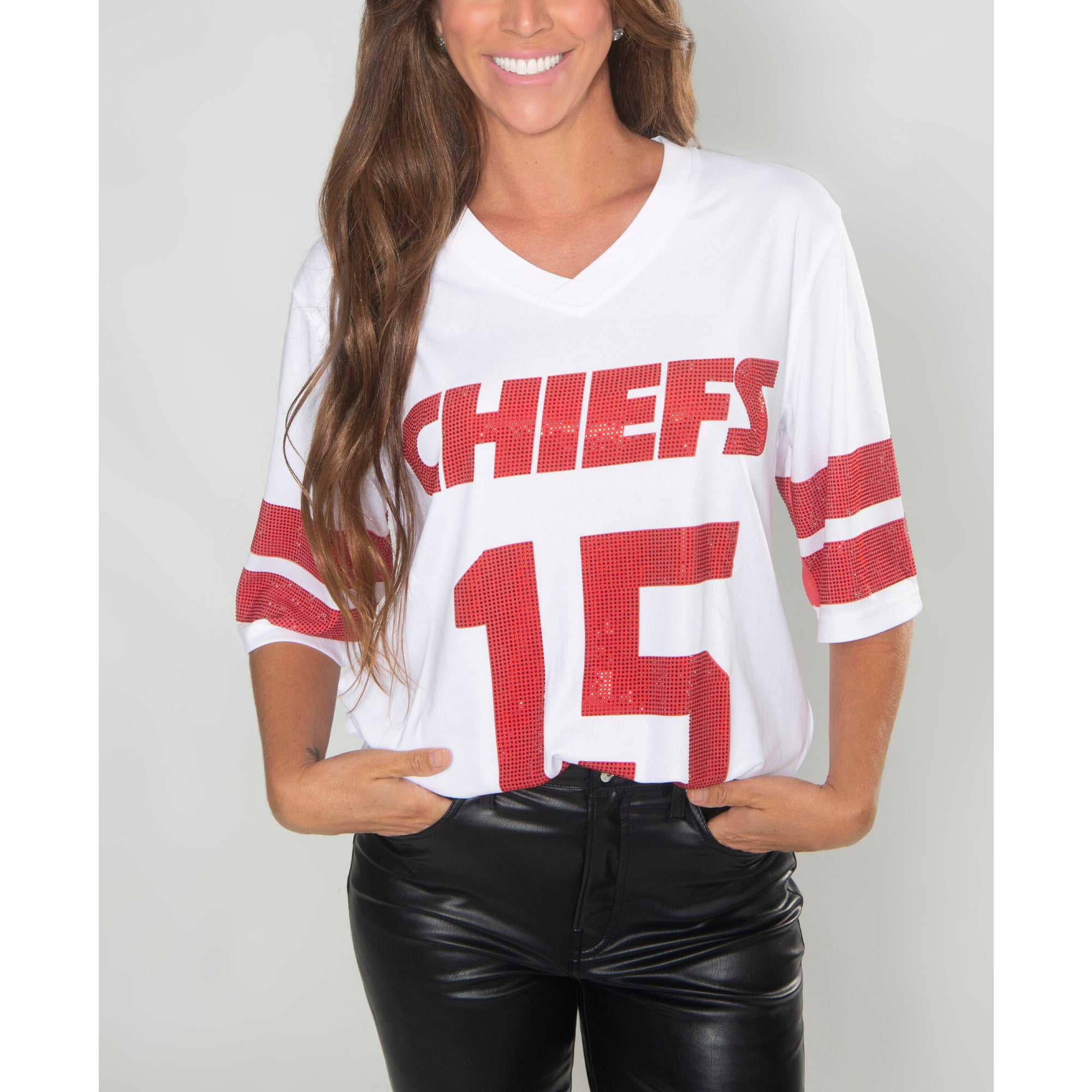 Tunique FABGATING pour femmes par Cuce Patrick Mahomes, blanche, Kansas City Chiefs, ornée de cristaux et à col en V