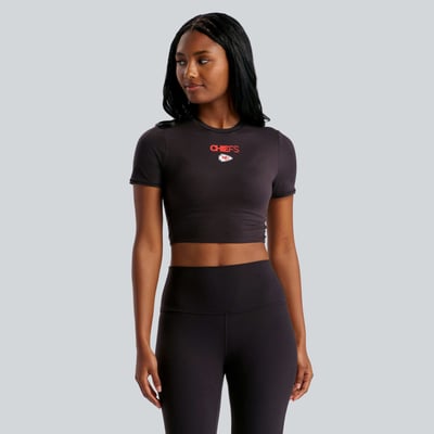  Kansas City Chiefs lululemon Women's Wundermost Ultra-Soft Nulu Cropped T-Shirt - Black
