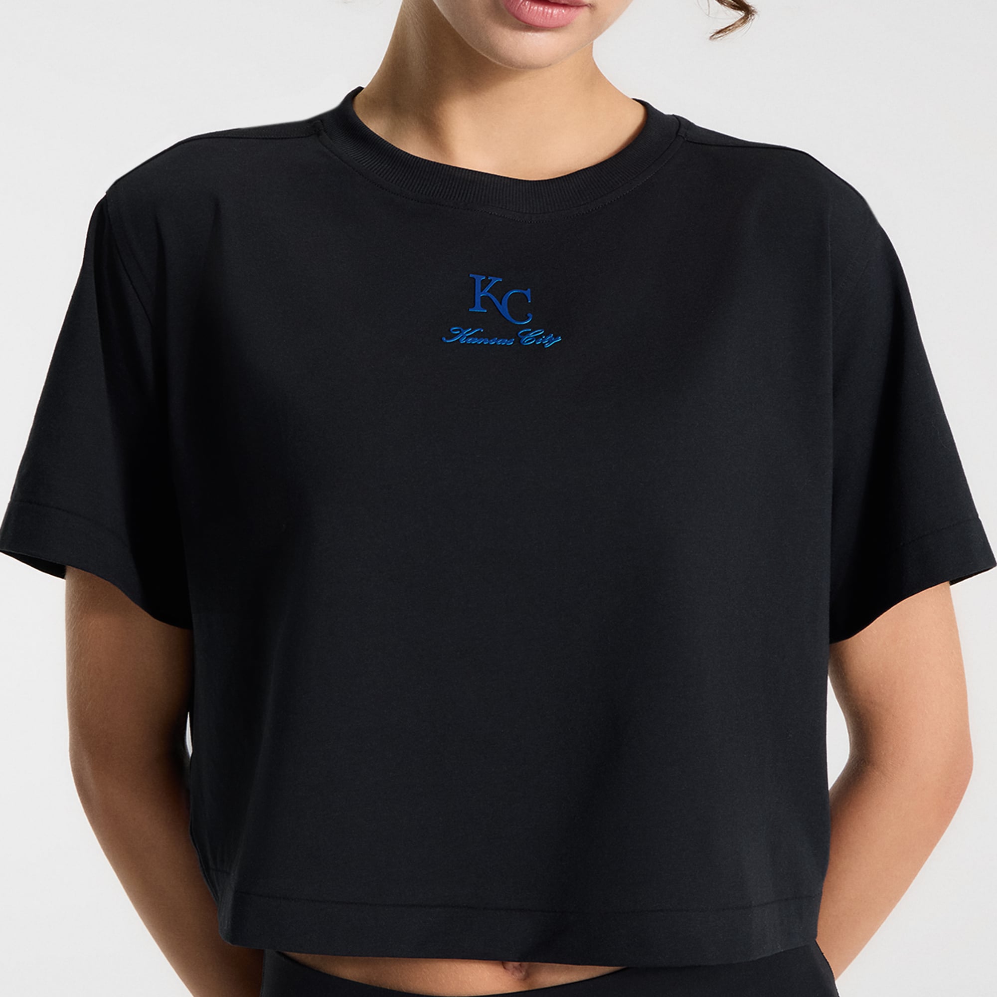 T-shirt court en coton biologique noir Kansas City Royals All Yours de lululemon pour femmes