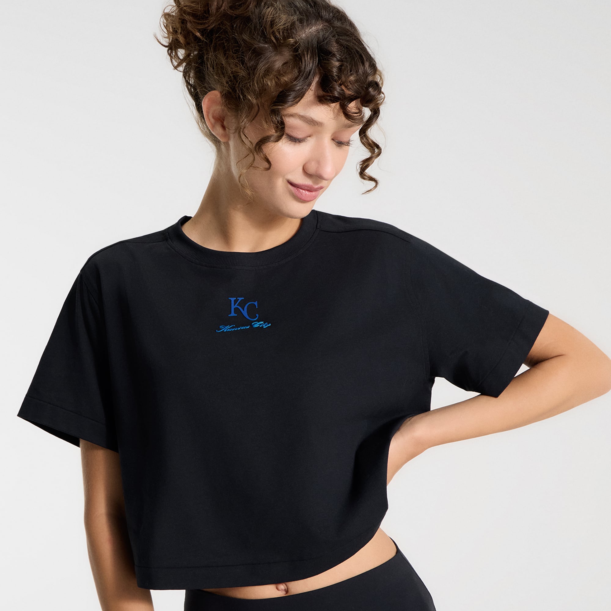 T-shirt court en coton biologique noir Kansas City Royals All Yours de lululemon pour femmes