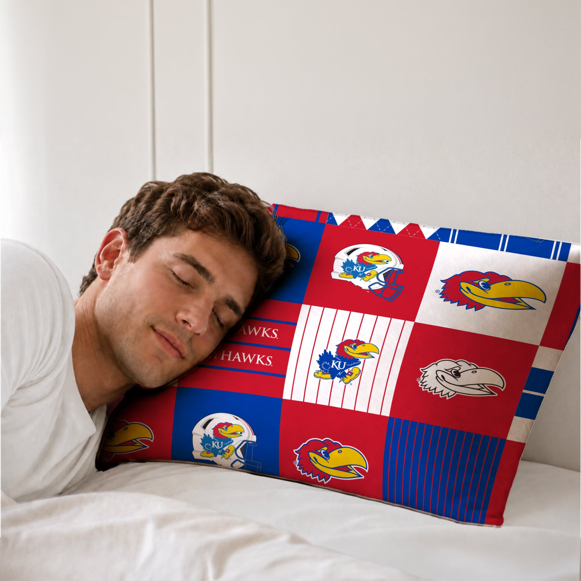 Pegasus Kansas Jayhawks Patchwork Plaid Two-Piece Twin/Twin XL Bed in a Bag Set
