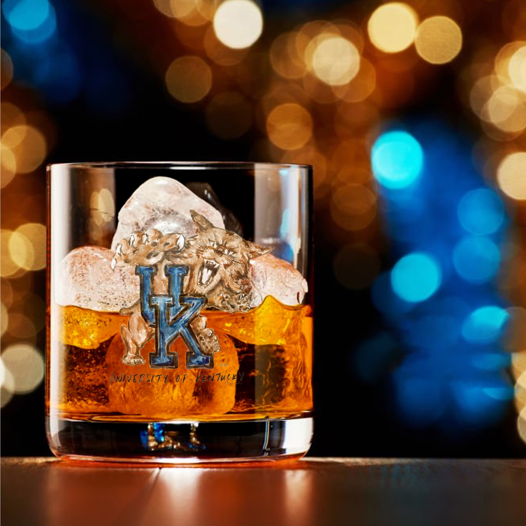 Ensemble de 2 verres à whisky à l'effigie de la mascotte Laura Wilcox des Indigo Falls Kentucky Wildcats