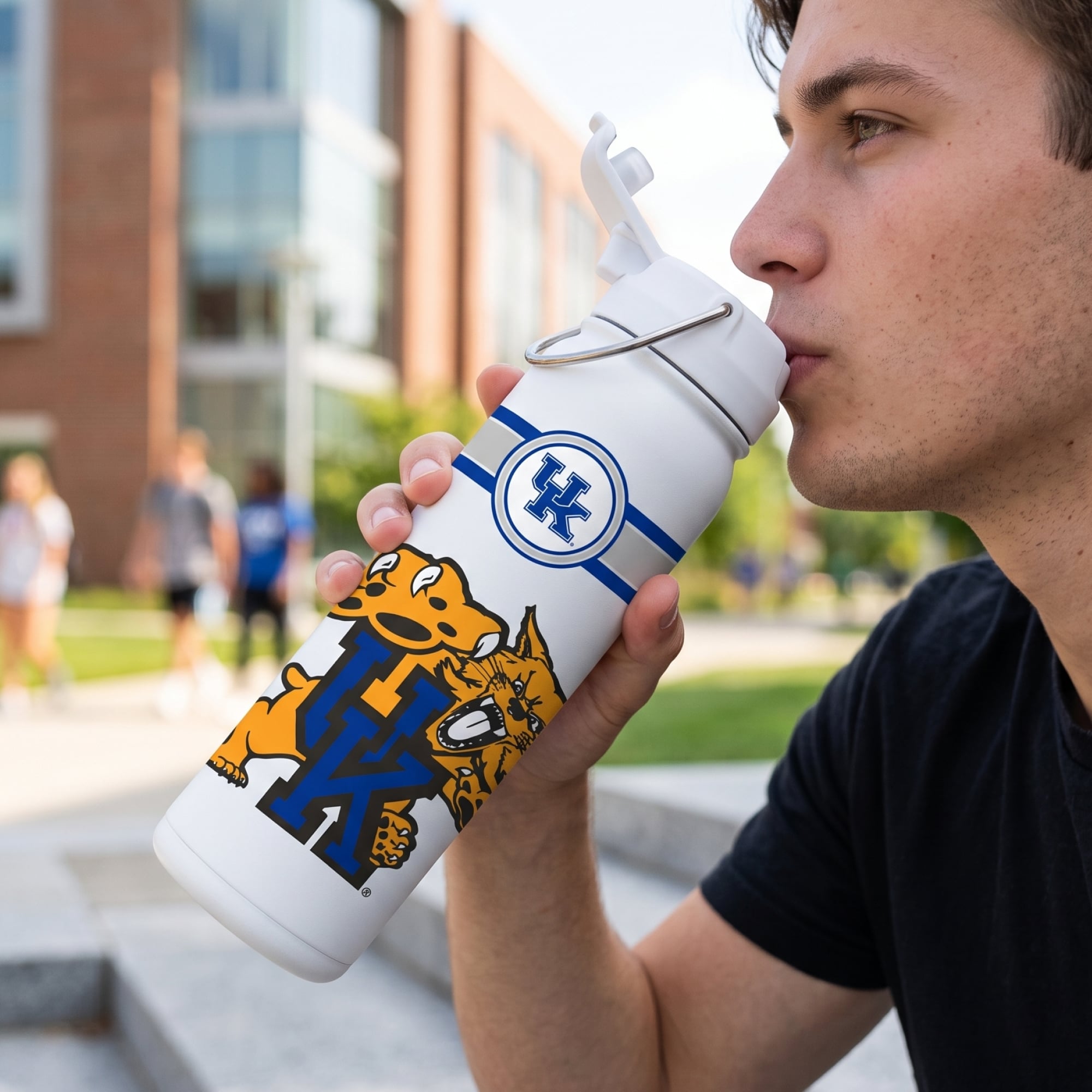 Kentucky Wildcats 24oz. Triple Option Bottle
