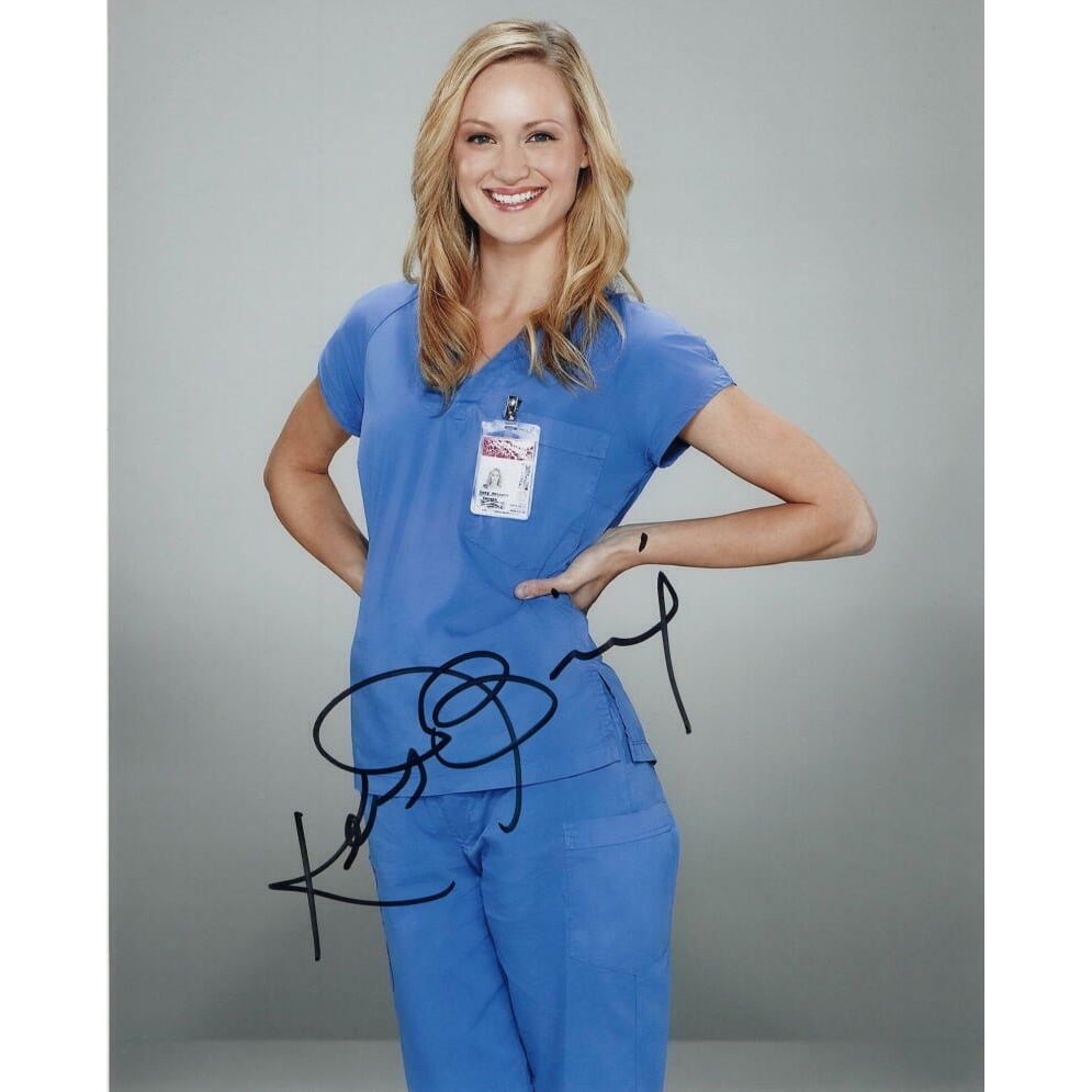 Scrubs Kerry Bishe 10 TV Recastings That Ruined Our Favorite Shows