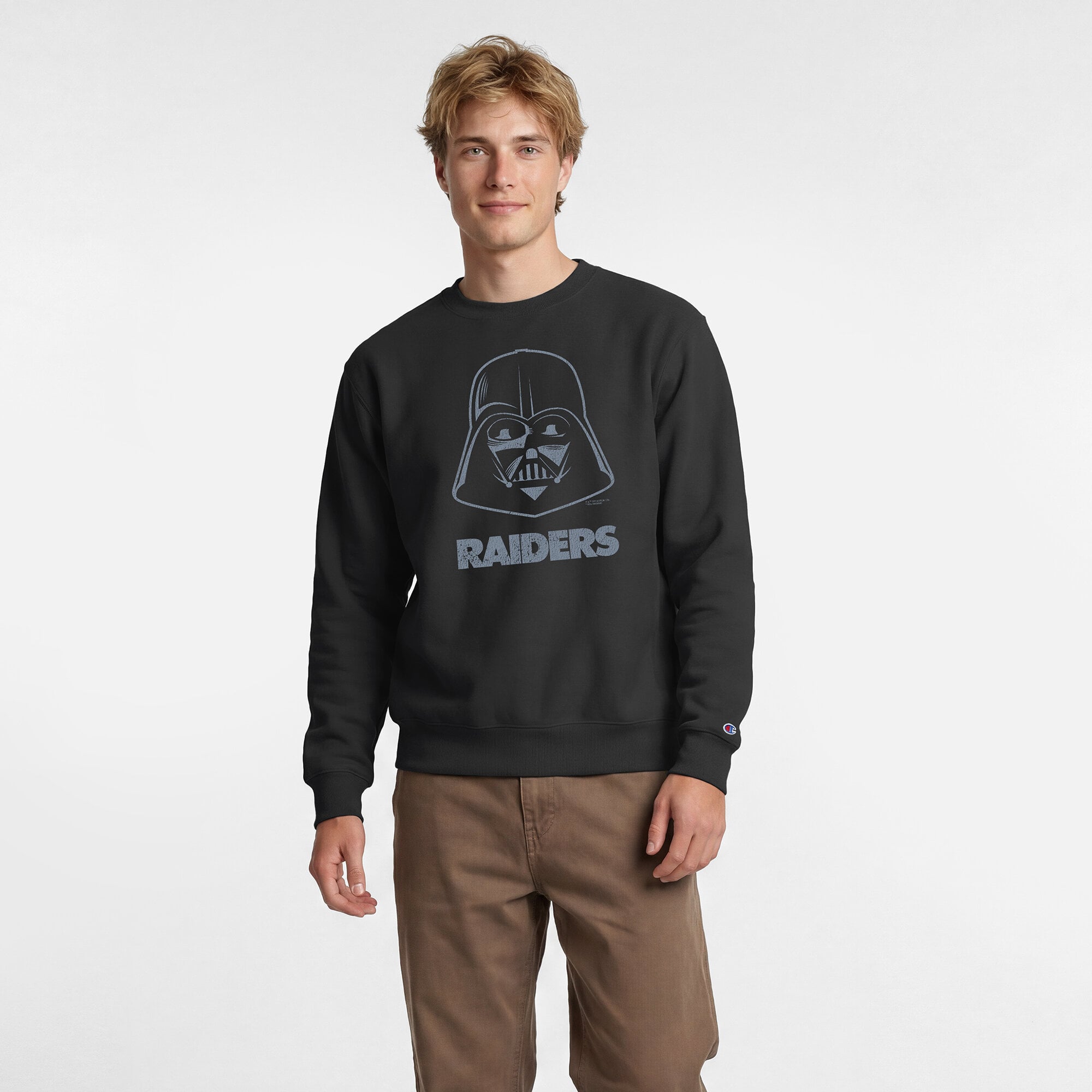 Sweat-shirt homme Disney x Champion noir Las Vegas Raiders Dark Vador Powerblend