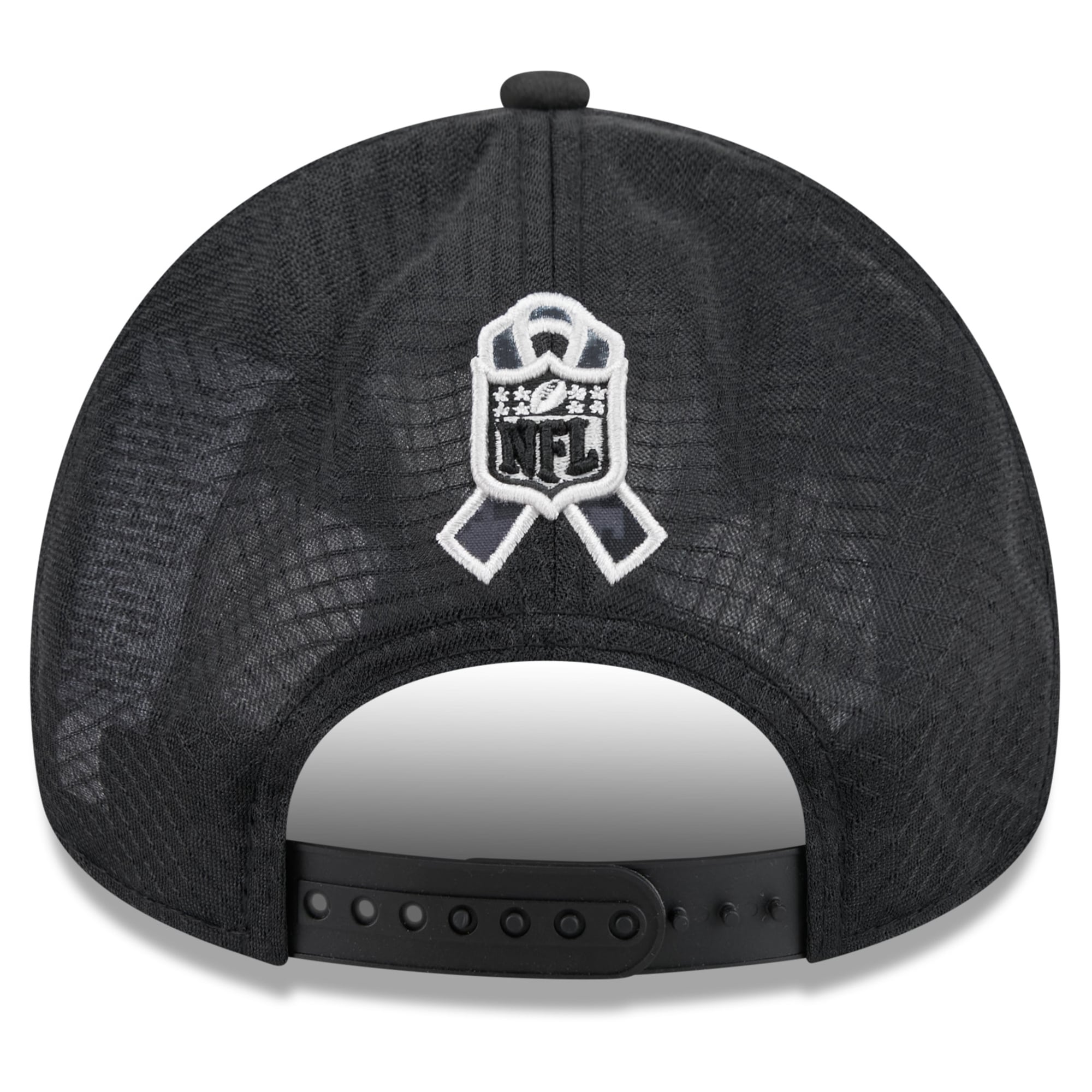Men's New Era Black Las Vegas Raiders 2026 Salute To Service Apex 9FORTY Adjustable Trucker Hat