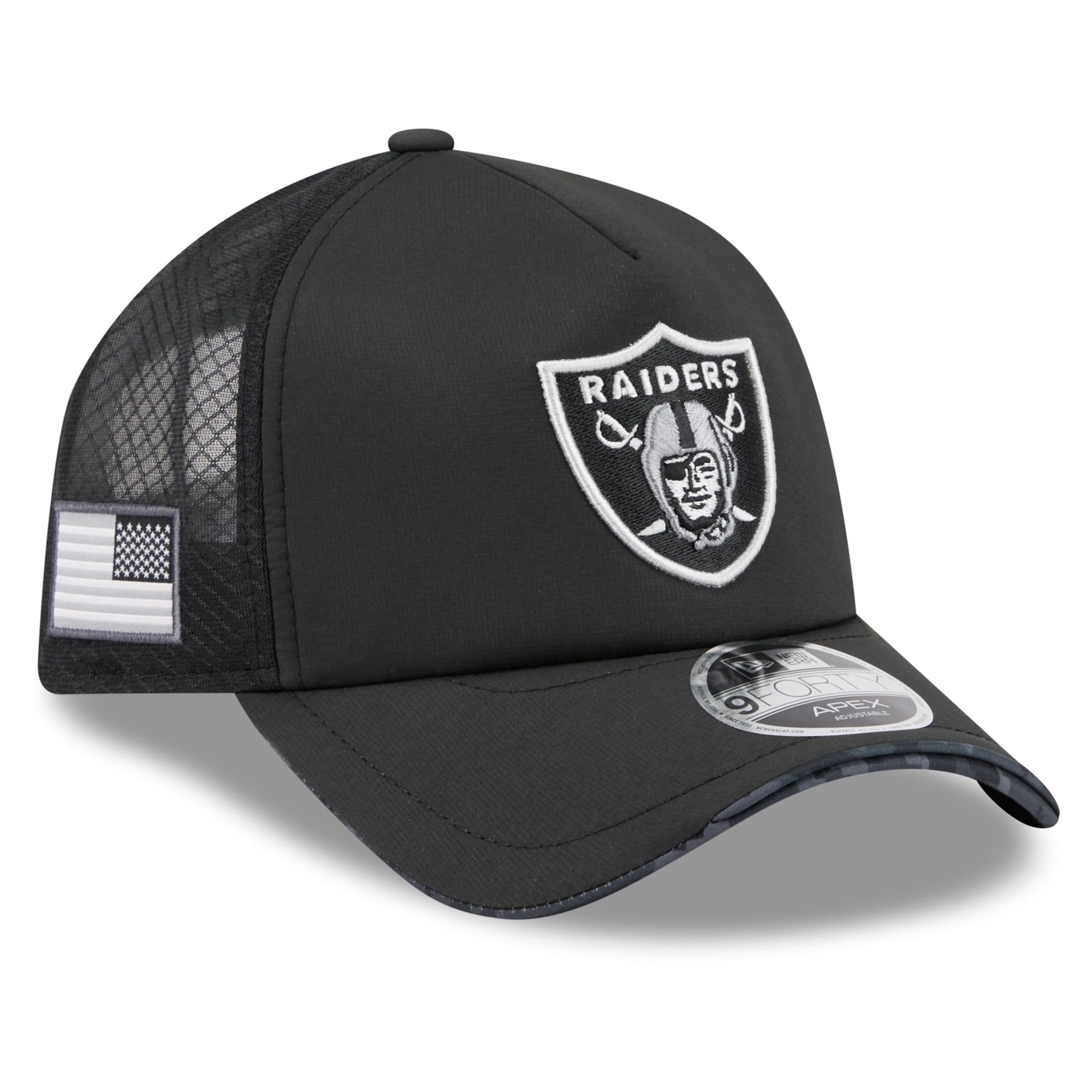 Men's New Era Black Las Vegas Raiders 2026 Salute To Service Apex 9FORTY Adjustable Trucker Hat
