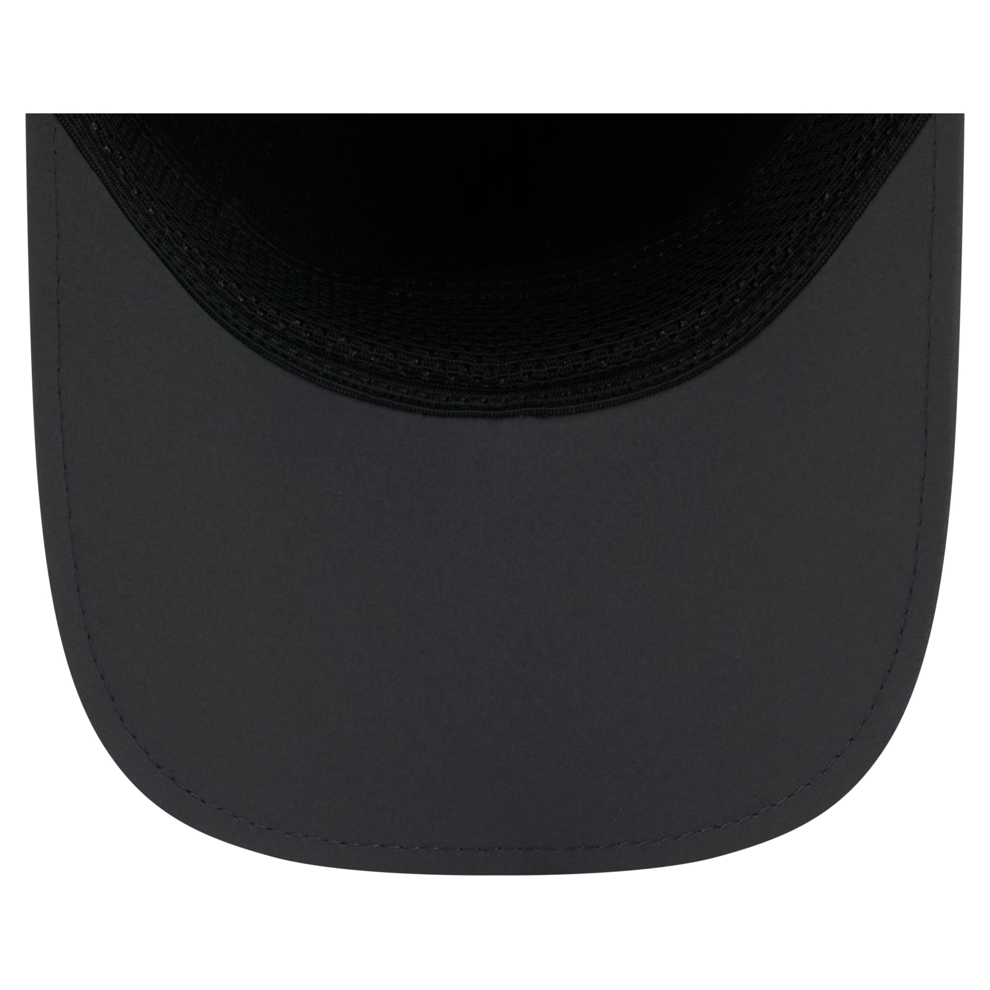 Casquette New Era 39THIRTY M-Crown Stretch pour homme, couleur anthracite, Las Vegas Raiders 2026, idéale les temps froids.