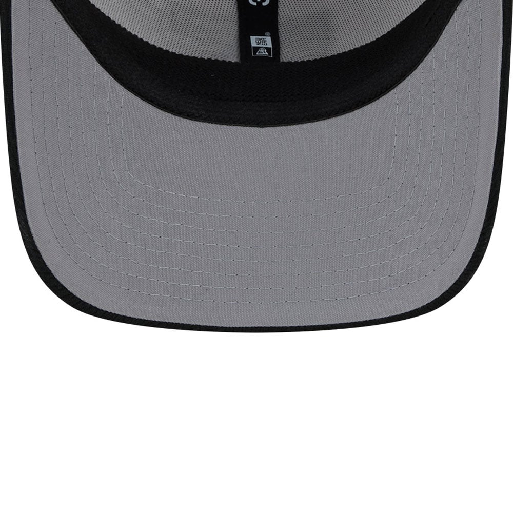 Casquette New Era Flex blanche et noire Las Vegas Raiders 2023 Sideline 39THIRTY pour homme