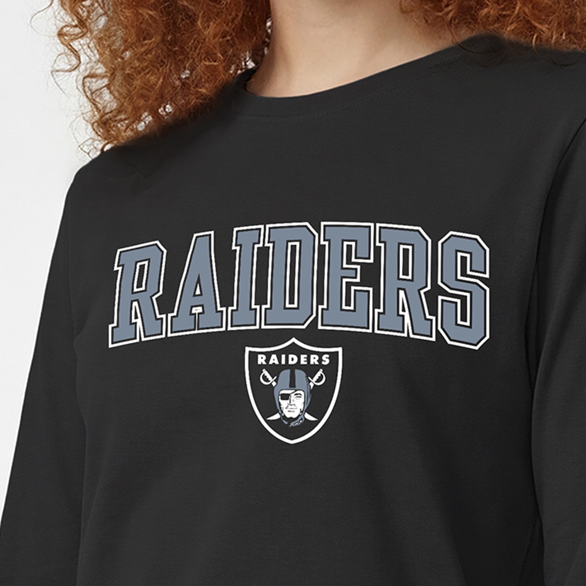 Women's Champion Black Las Vegas Raiders Core Logo Long Sleeve T-Shirt