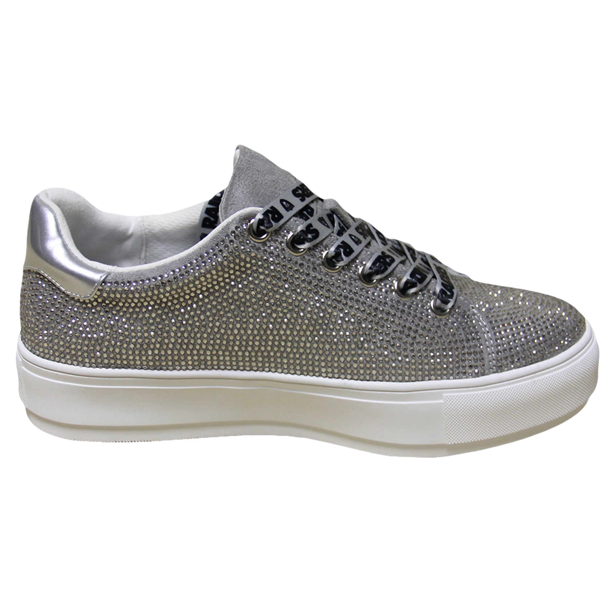 Baskets FABGATING by Cuce Silver Las Vegas Raiders pour femmes, ornées de cristaux.