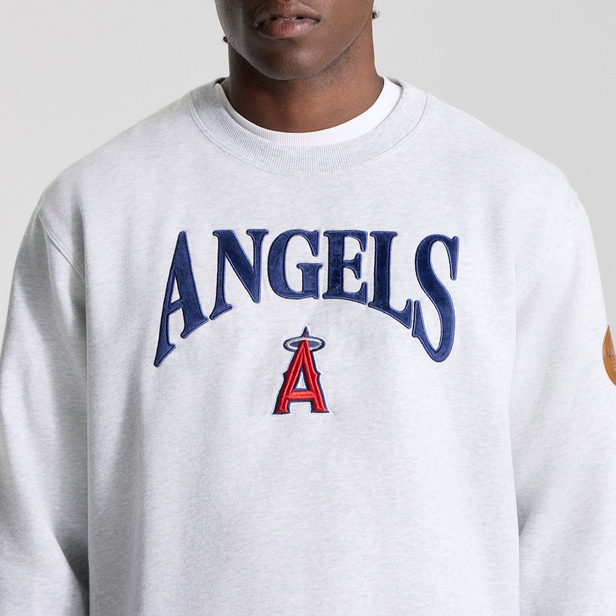 Sweat-shirt Steady State des Los Angeles Angels de lululemon pour homme, couleur gris chiné ultra clair.