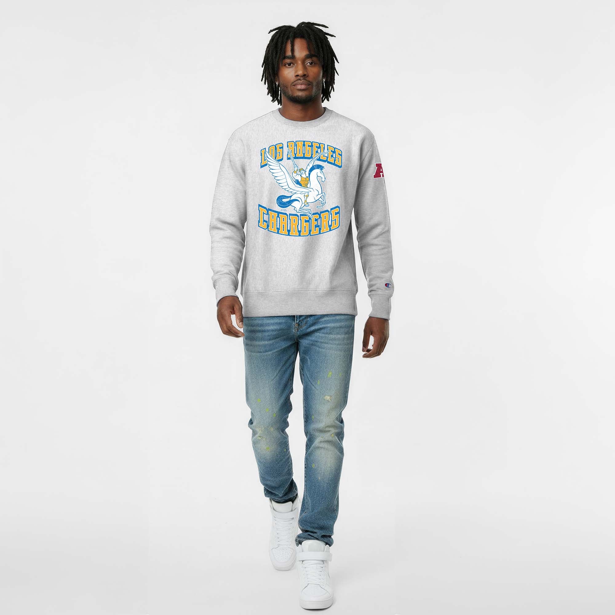 Sweat-shirt homme Disney x Champion gris chiné Los Angeles Chargers Hercule et Pégase à tissage inversé