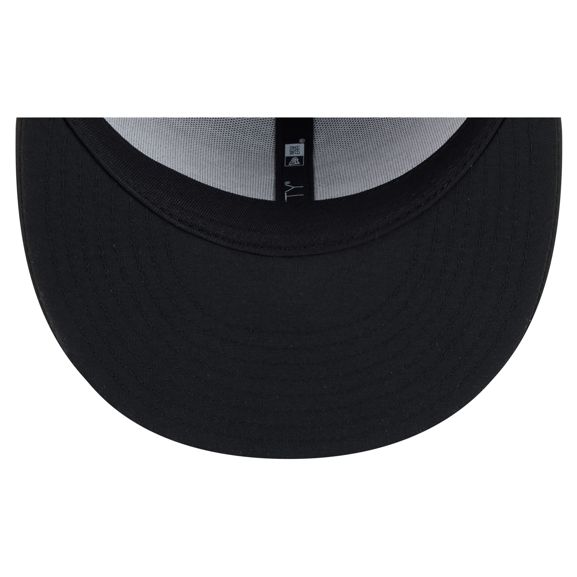 Casquette ajustée New Era noire pour homme Los Angeles Chargers 2026 Salute To Service 59FIFTY