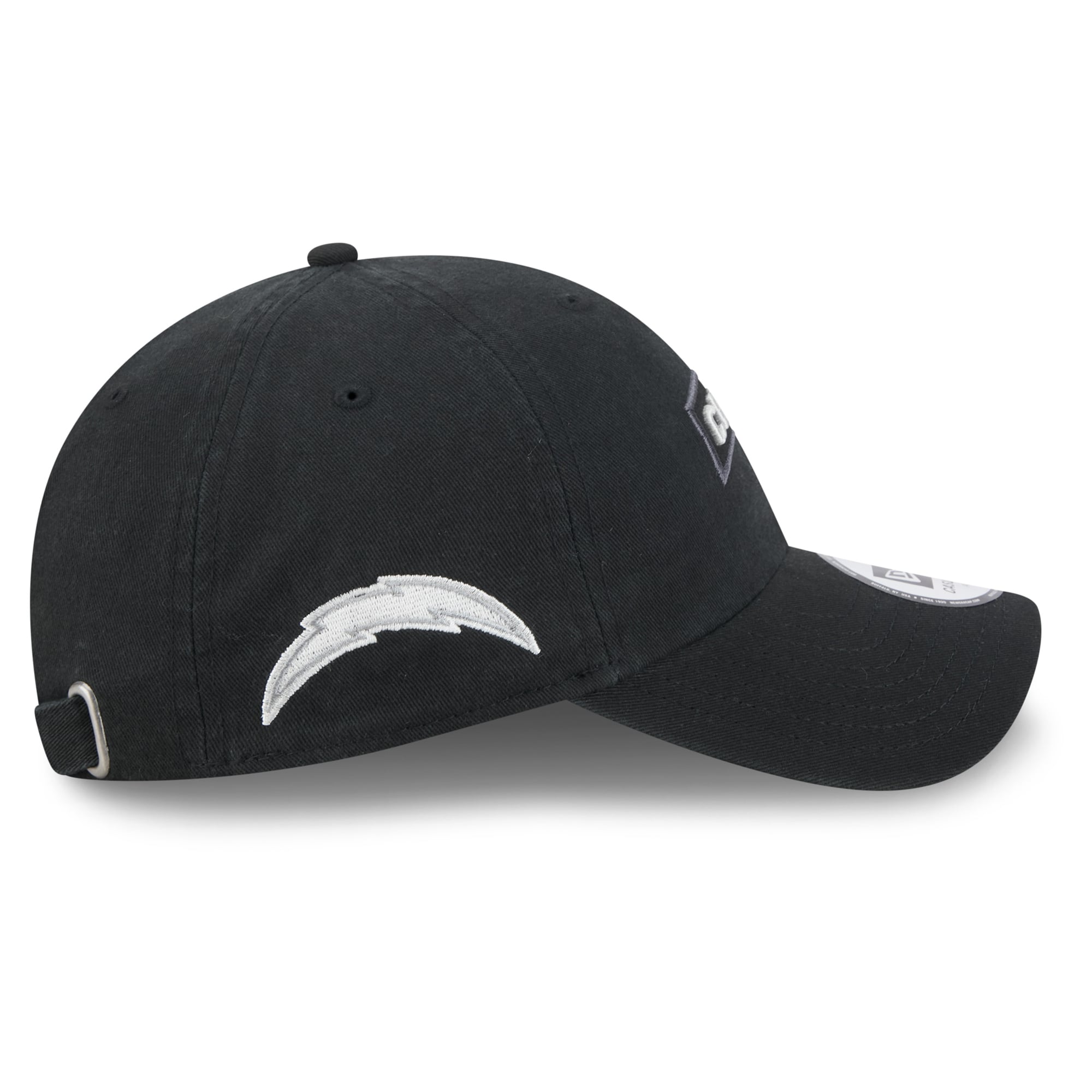 Casquette New Era noire pour homme Los Angeles Chargers 2026 Salute To Service, style classique décontracté et ajustable