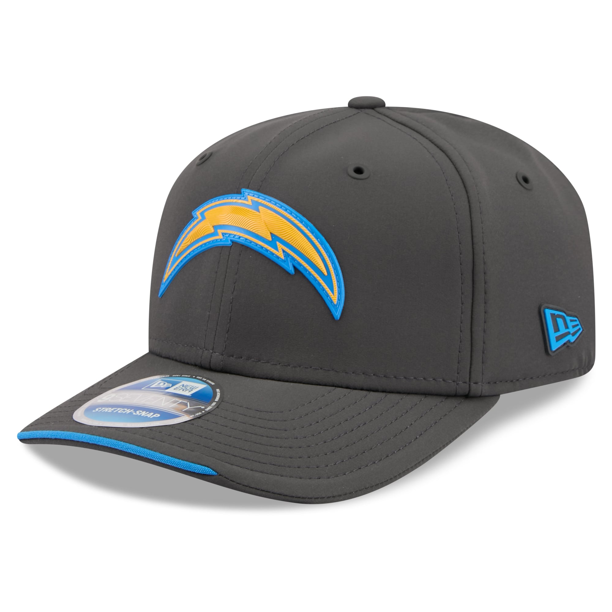 Casquette ajustable New Era Charcoal Los Angeles Chargers 2026 Sideline pour temps froid 9SEVENTY