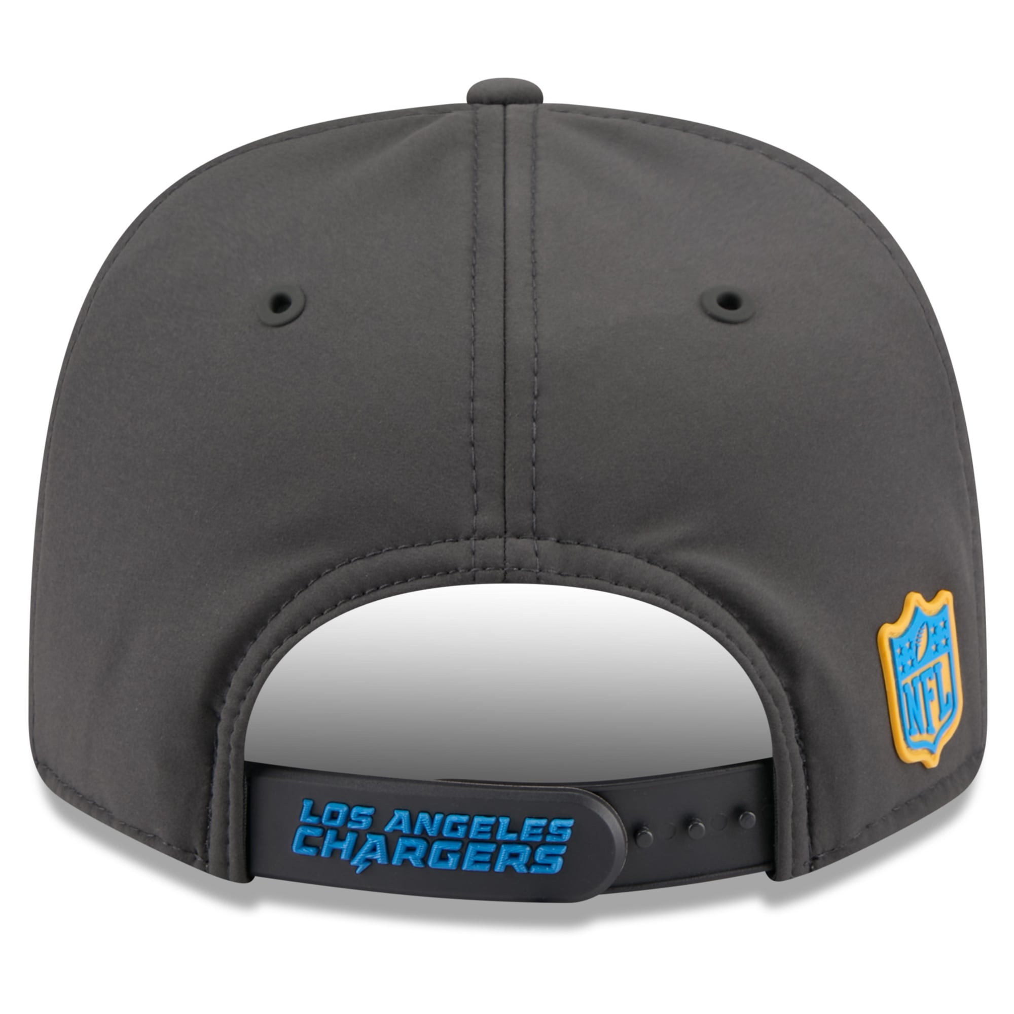 Casquette ajustable New Era Charcoal Los Angeles Chargers 2026 Sideline pour temps froid 9SEVENTY