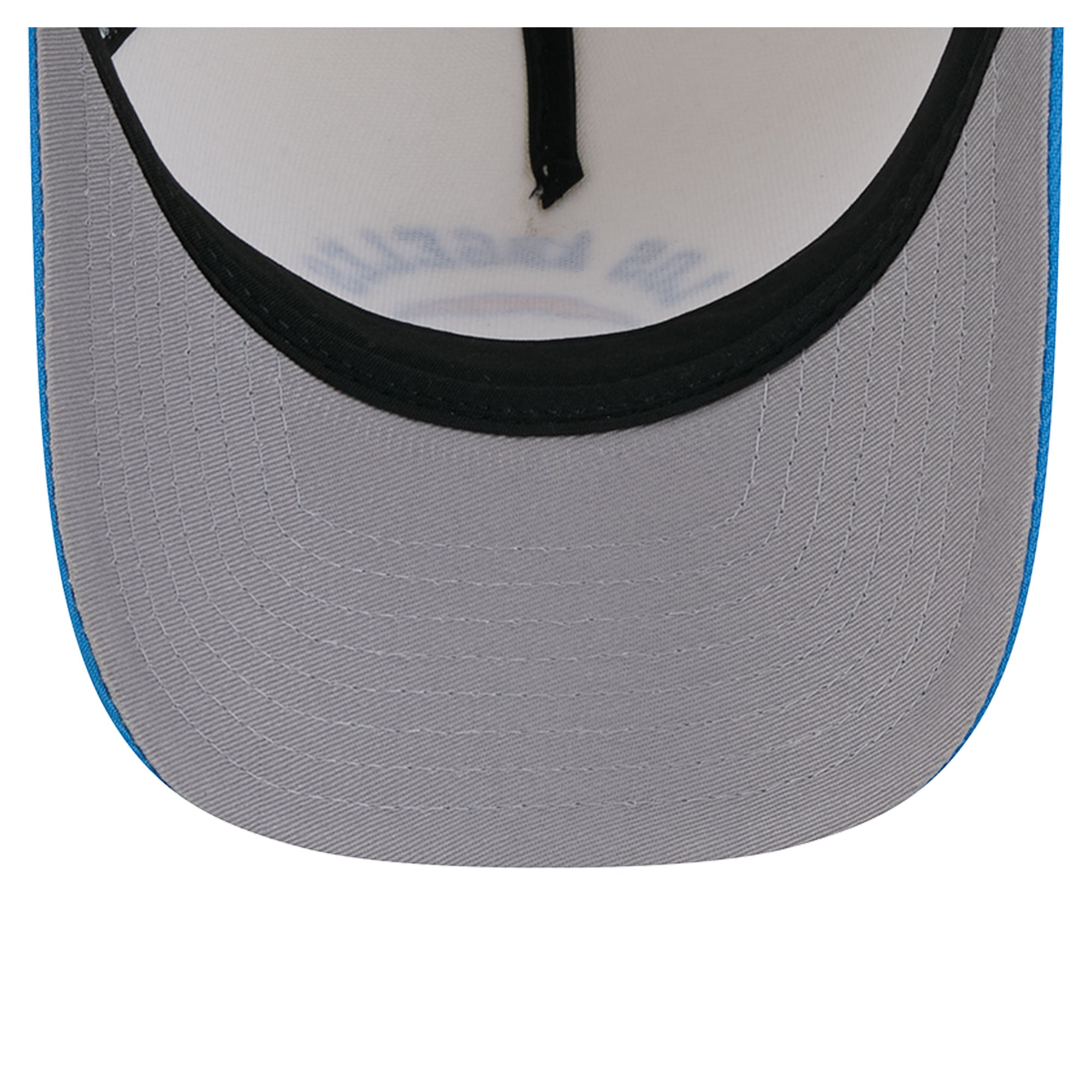 Casquette ajustable New Era Arch 9FORTY A-Frame M-Crown pour homme, couleur crème/bleu poudré, Los Angeles Chargers