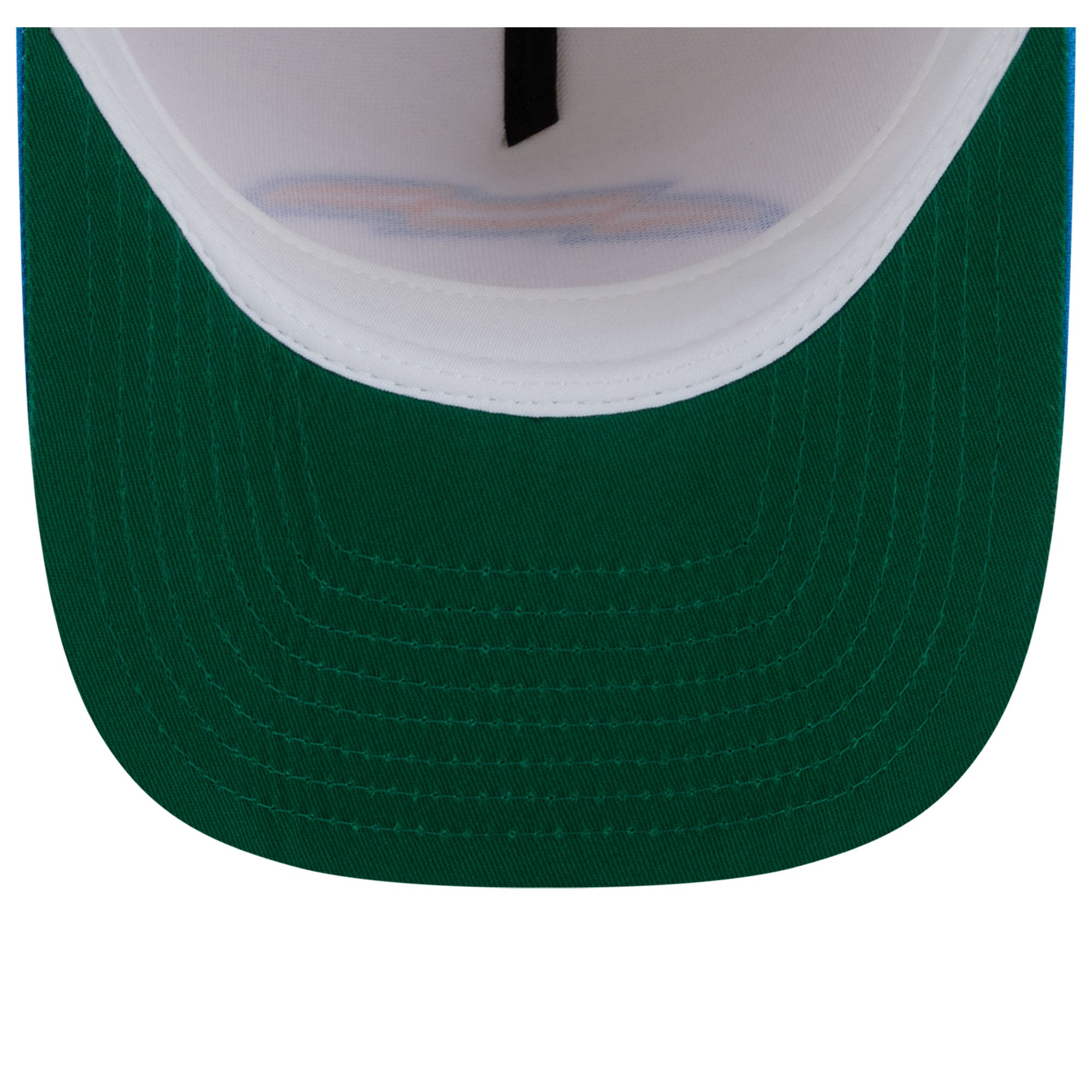 Casquette snapback New Era 9FIFTY pour homme, crème/bleu poudré, logo Los Angeles Chargers à l'arrière.