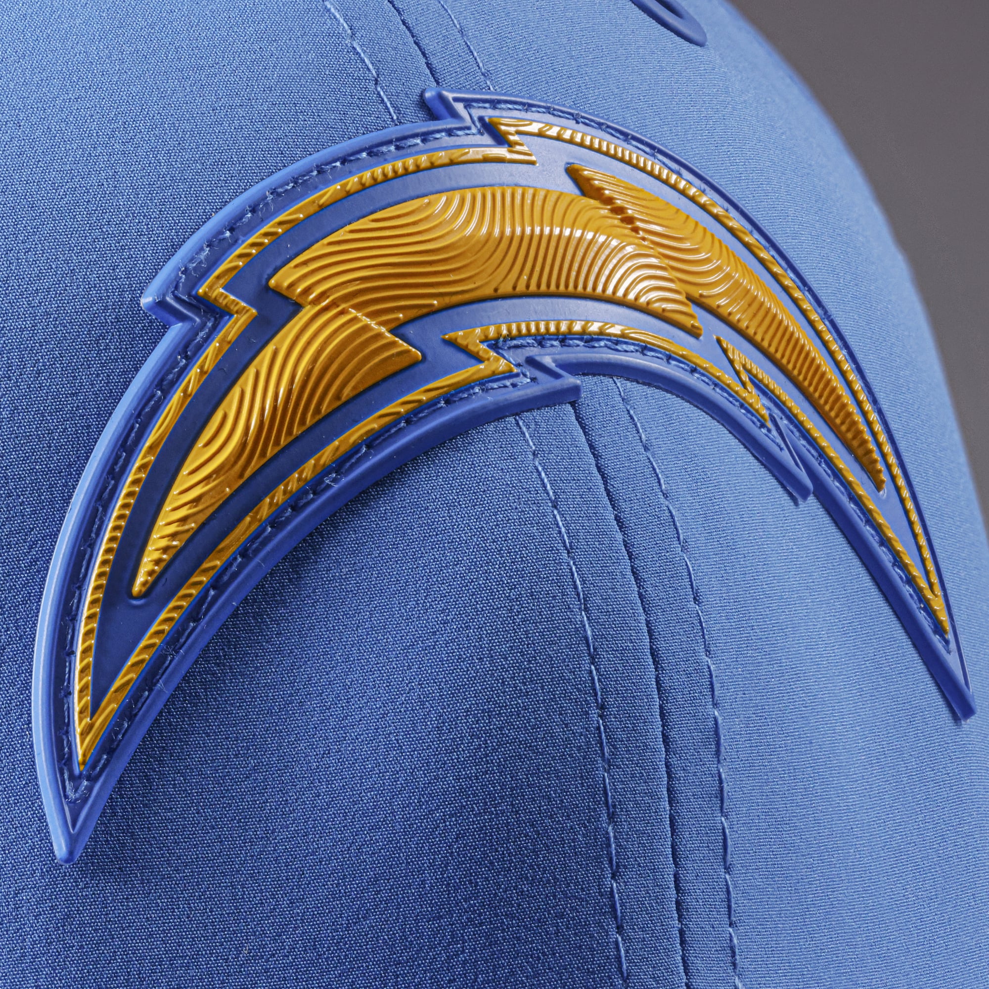Casquette ajustable New Era bleu poudré Los Angeles Chargers 2026 Sideline 9SEVENTY pour homme