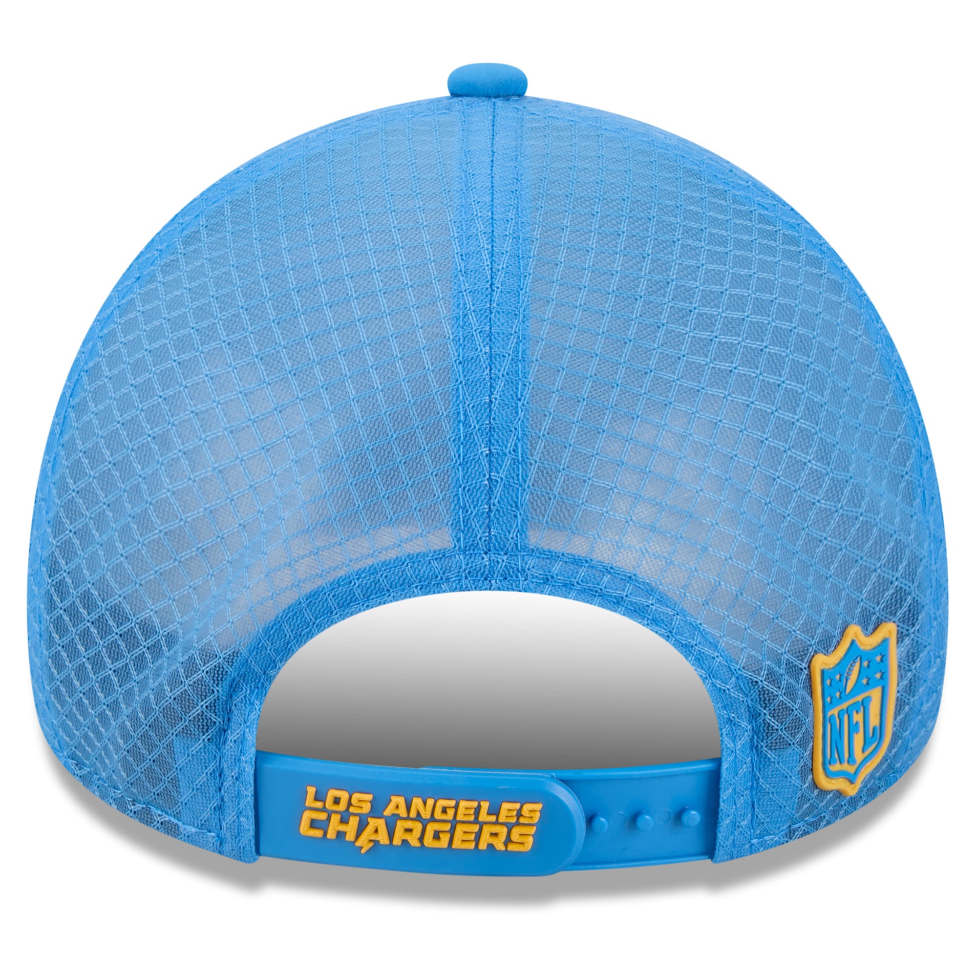 Men's New Era Powder Blue Los Angeles Chargers 2026 Sideline Apex 9FORTY Adjustable Trucker Hat