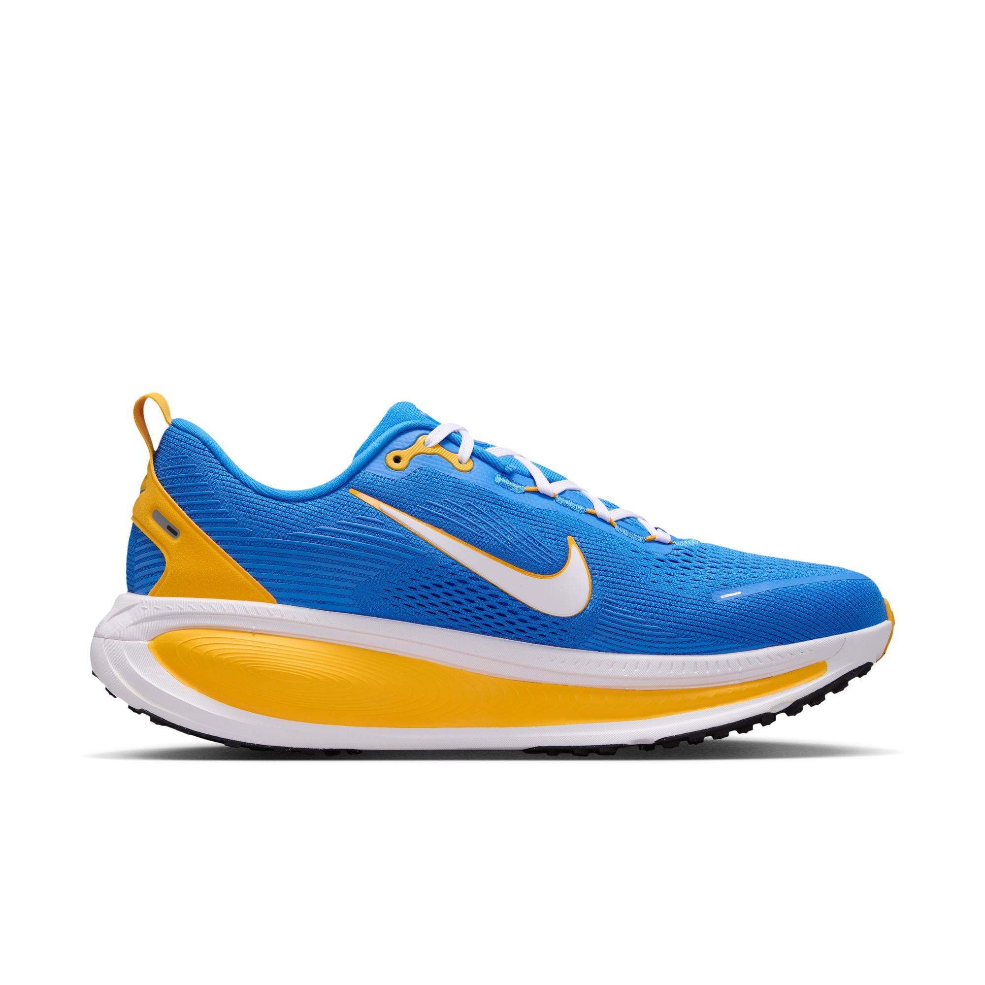 Men's Nike Los Angeles Chargers Vomero 18 Running Shoes