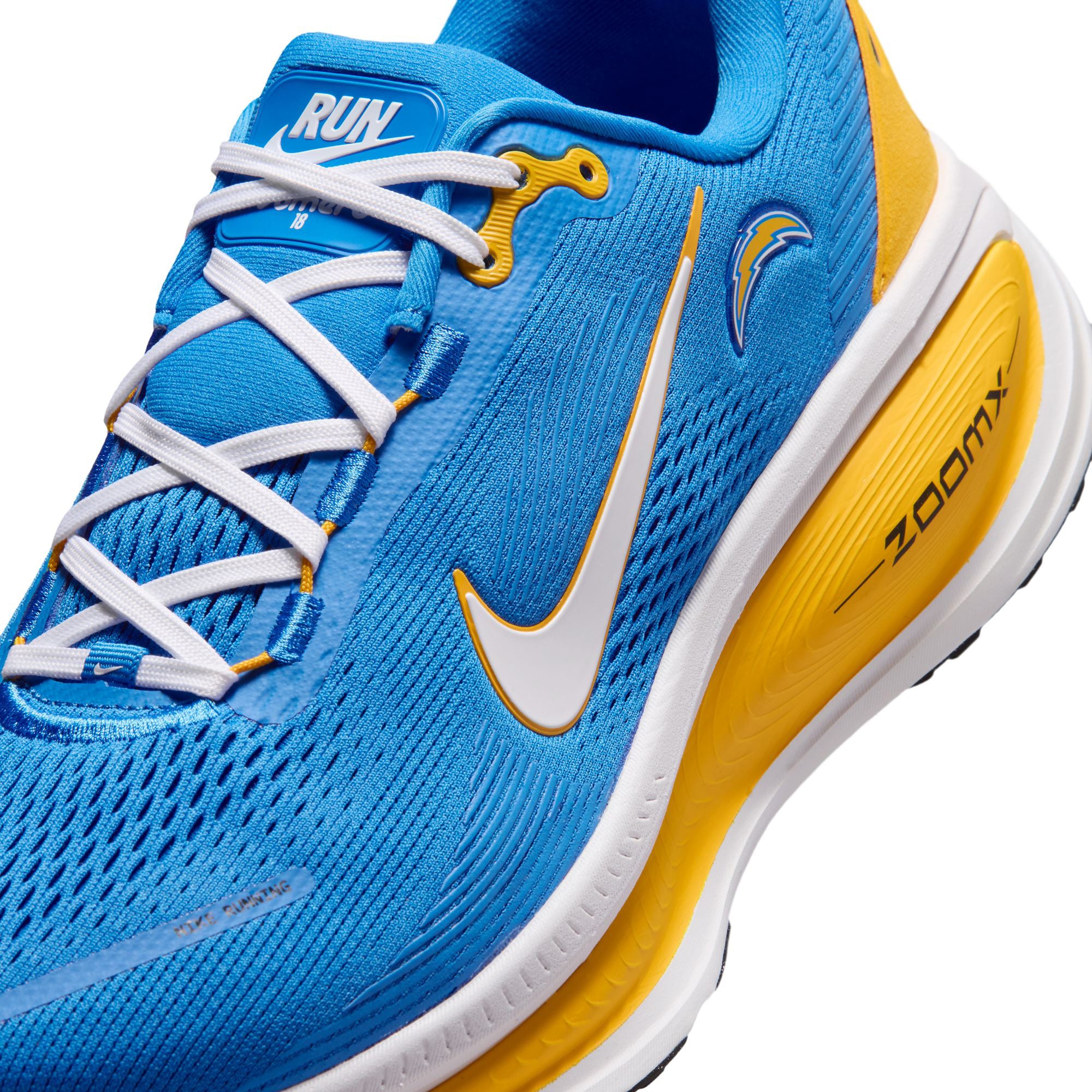 Men's Nike Los Angeles Chargers Vomero 18 Running Shoes