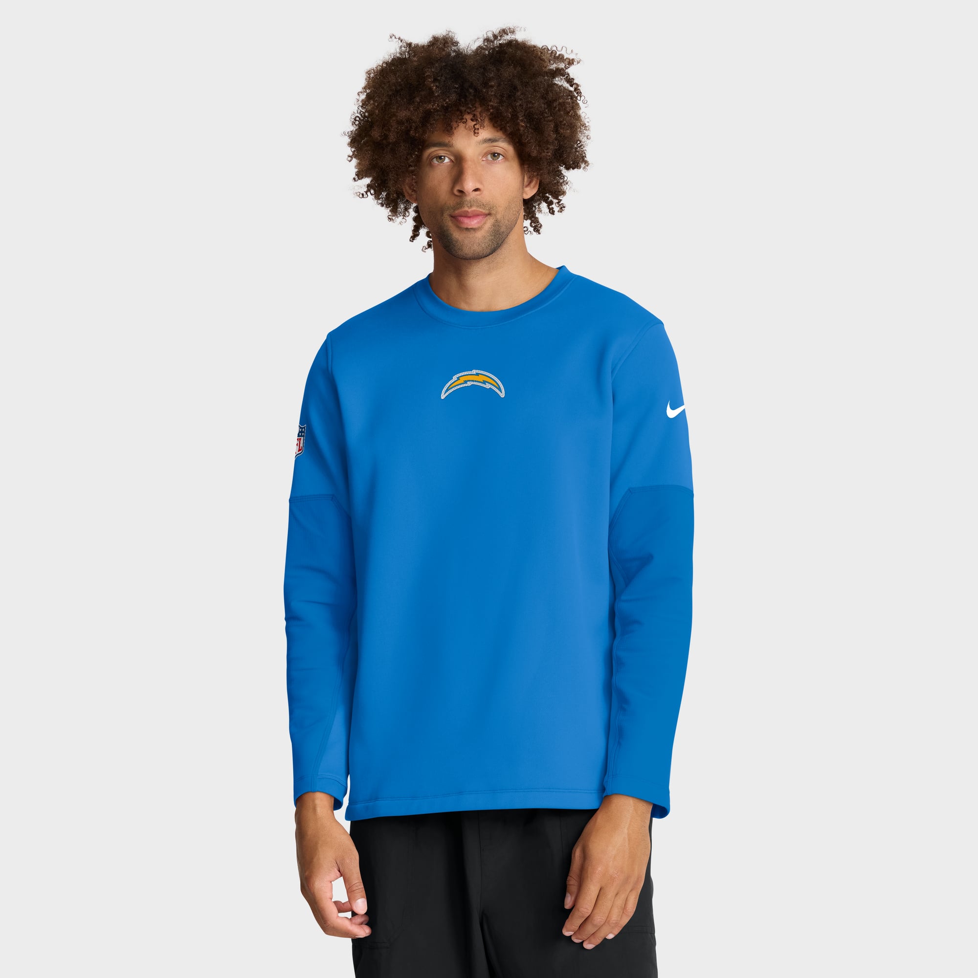 Men's Nike Powder Blue Los Angeles Chargers Sideline Coaches Midweight Therma-FIT Crew Pullover
