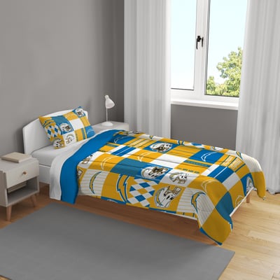 Los Angeles Chargers Pegasus Patchwork Plaid Two-Piece Twin/Twin XL Bed in a Bag Set