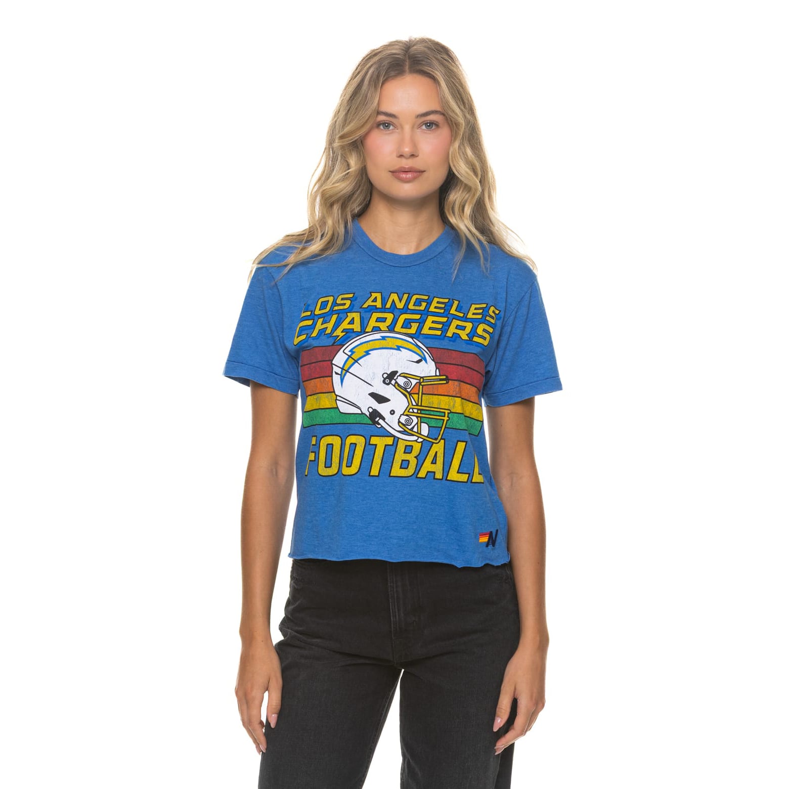 T-shirt Aviator Nation pour femme, bleu poudré, Los Angeles Chargers, coupe carrée, style boyfriend, en mélange de trois matières.