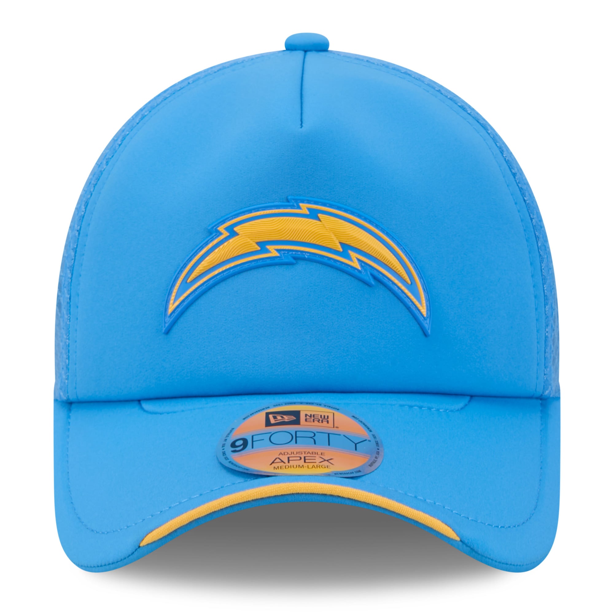 Casquette trucker ajustable New Era Powder Blue Los Angeles Chargers 2026 Sideline Apex 9FORTY pour jeunes