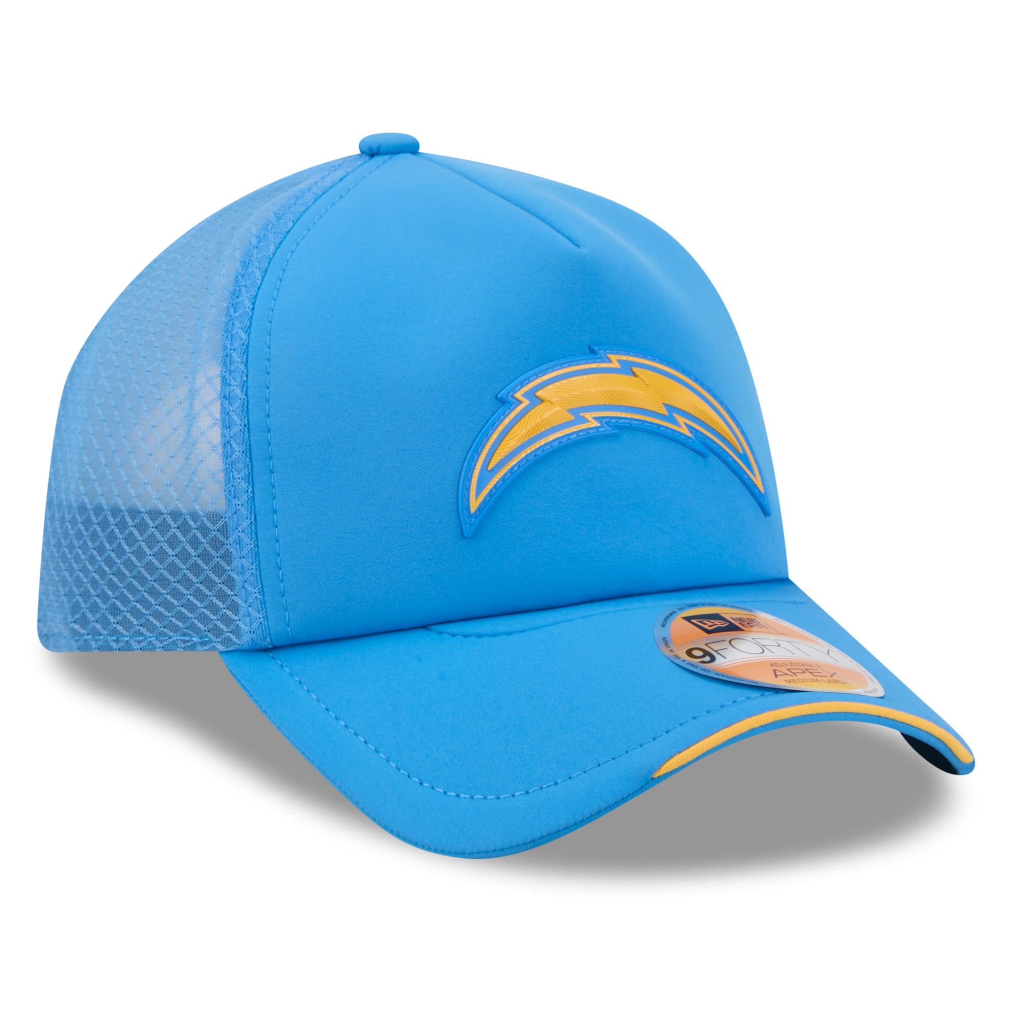 Casquette trucker ajustable New Era Powder Blue Los Angeles Chargers 2026 Sideline Apex 9FORTY pour jeunes