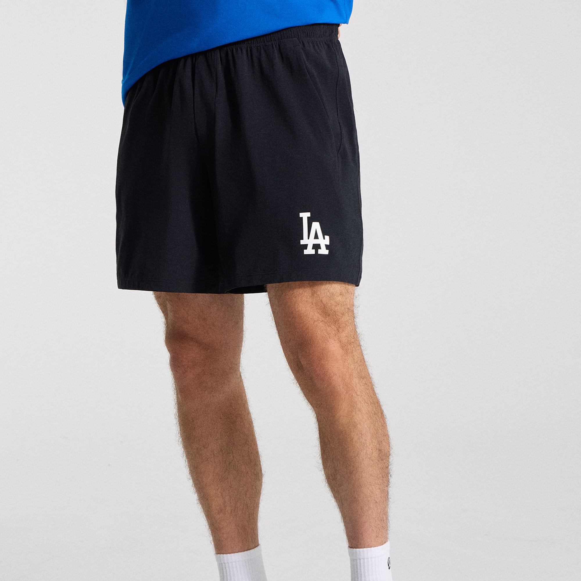 Men's lululemon Black Los Angeles Dodgers Pace Breaker 7" Linerless Shorts