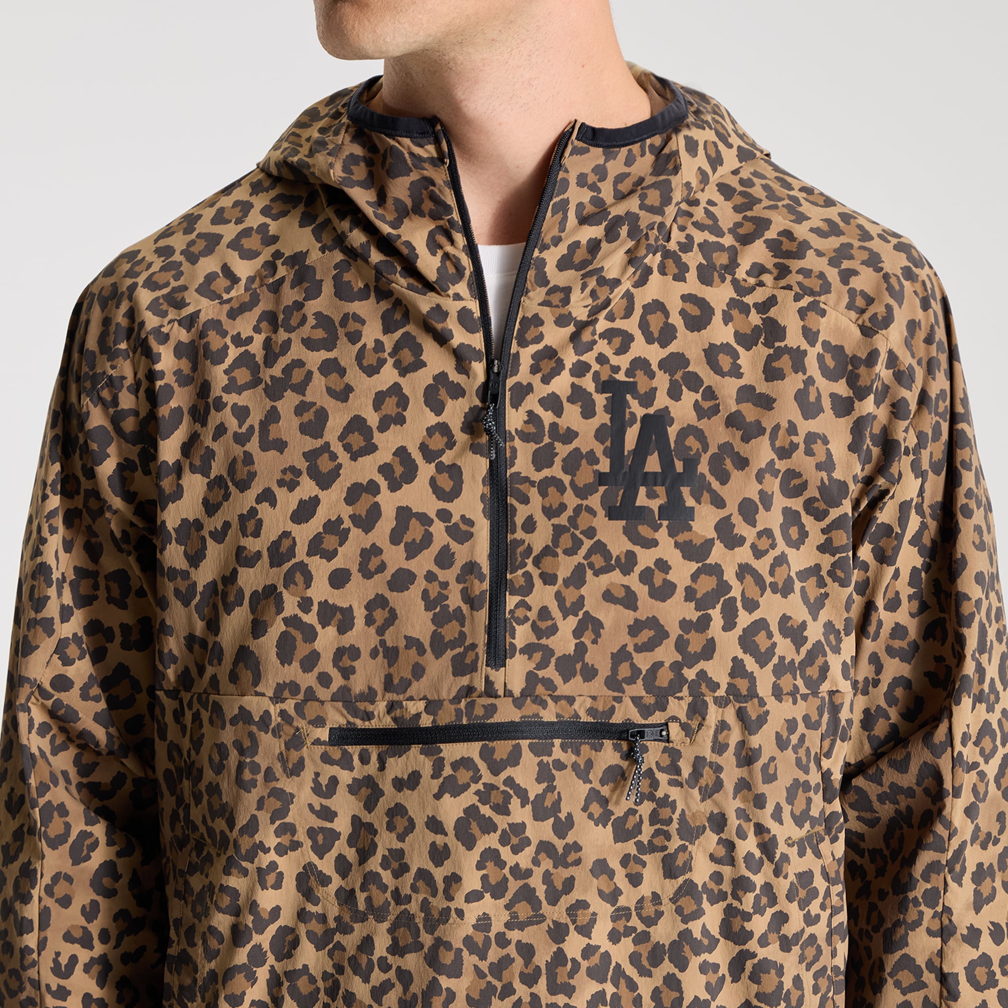 Men's lululemon Los Angeles Dodgers Multi-Pocket Running Anorak *Leopard