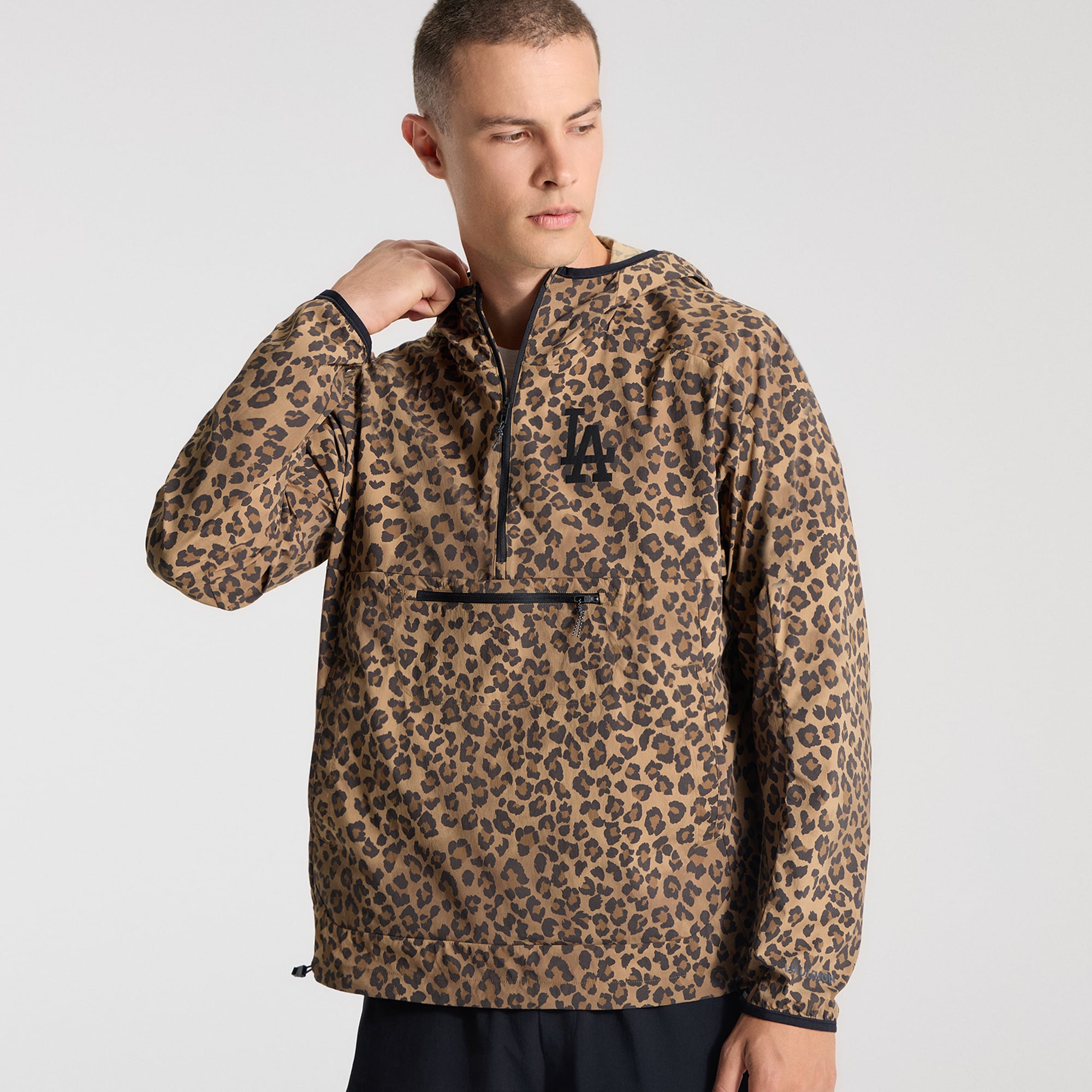 Men's lululemon Los Angeles Dodgers Multi-Pocket Running Anorak *Leopard