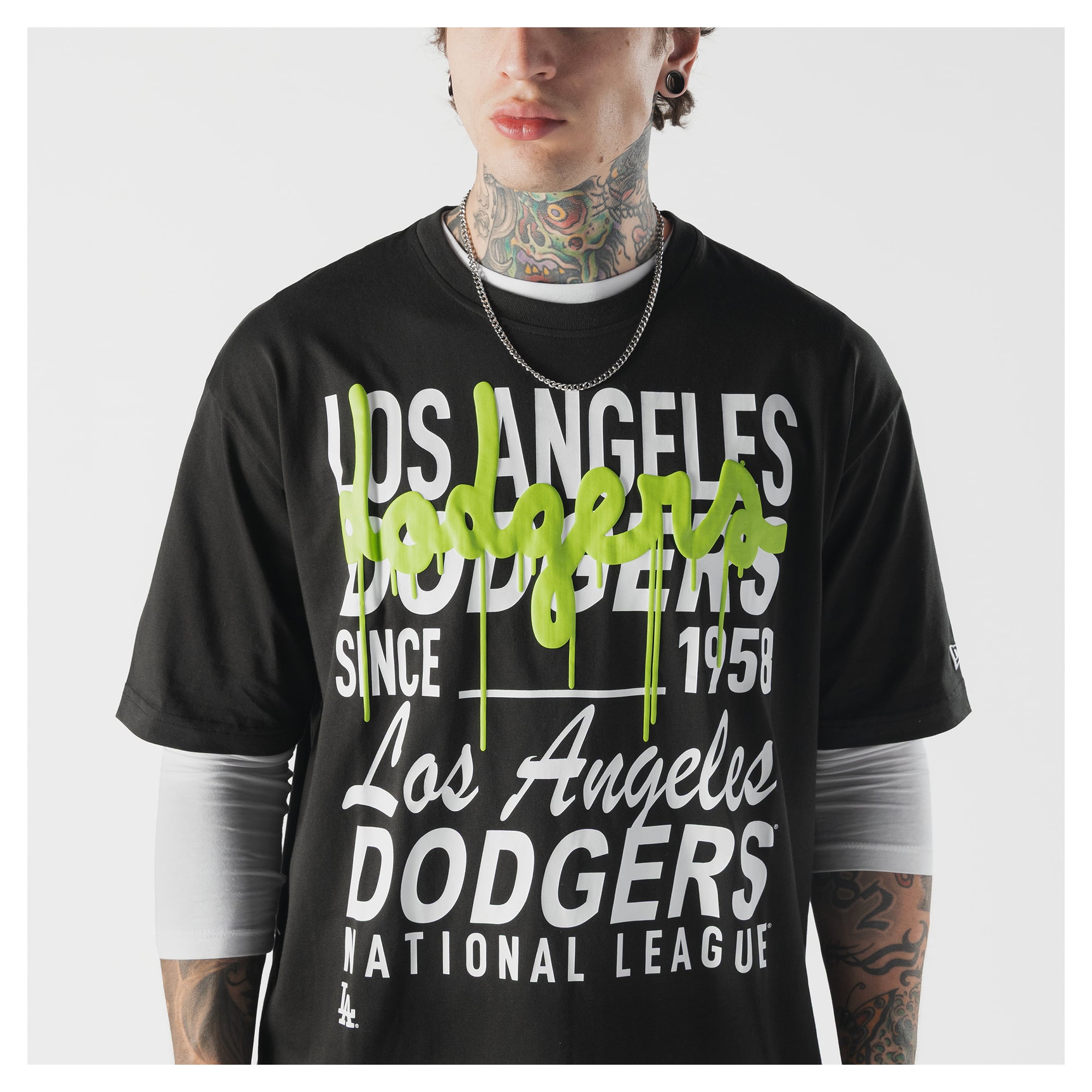 T-shirt New Era noir pour homme Los Angeles Dodgers Lifestyle Glow Spray Paint
