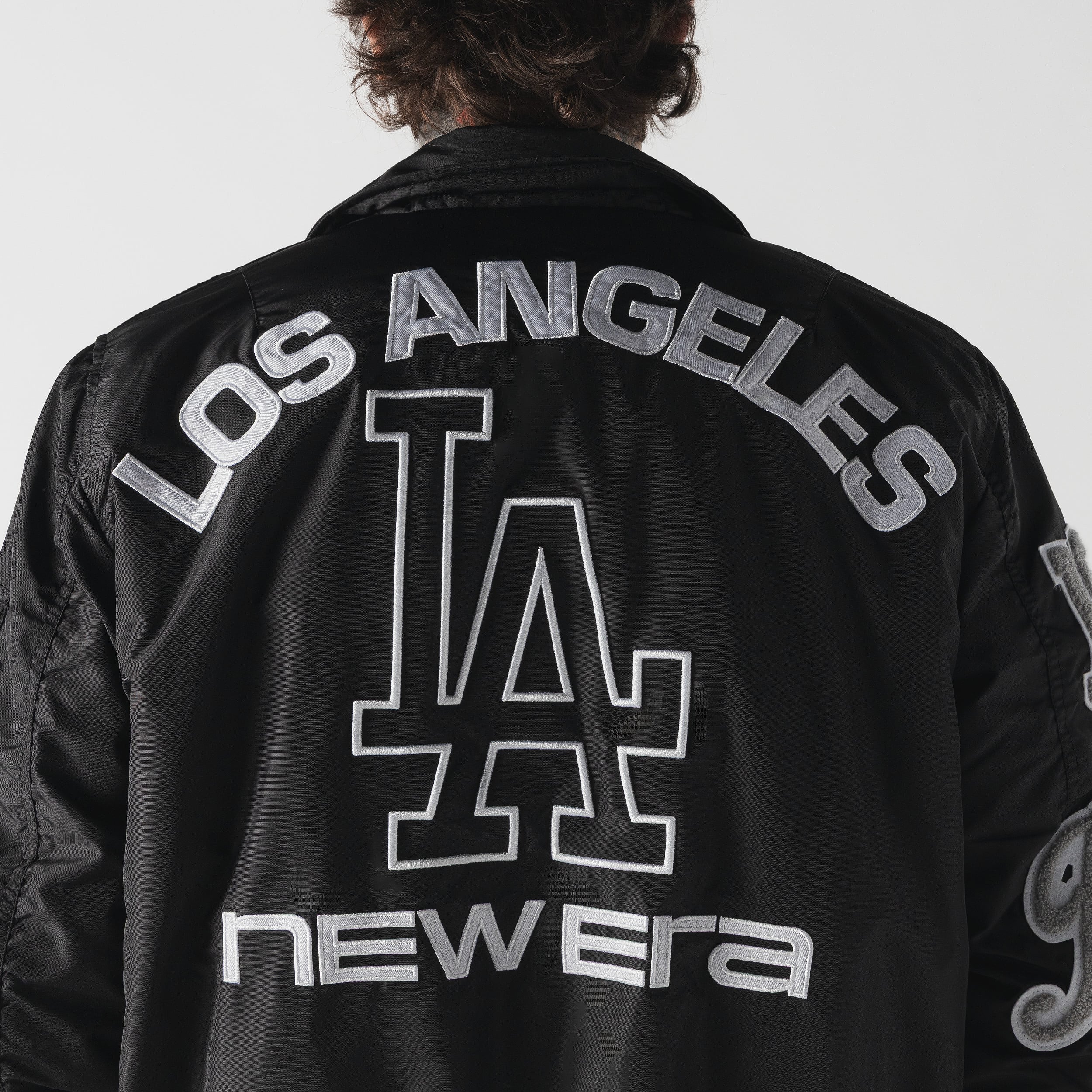 Veste bomber zippée intégrale New Era x Alpha Industries noire Los Angeles Dodgers MA-1 pour homme