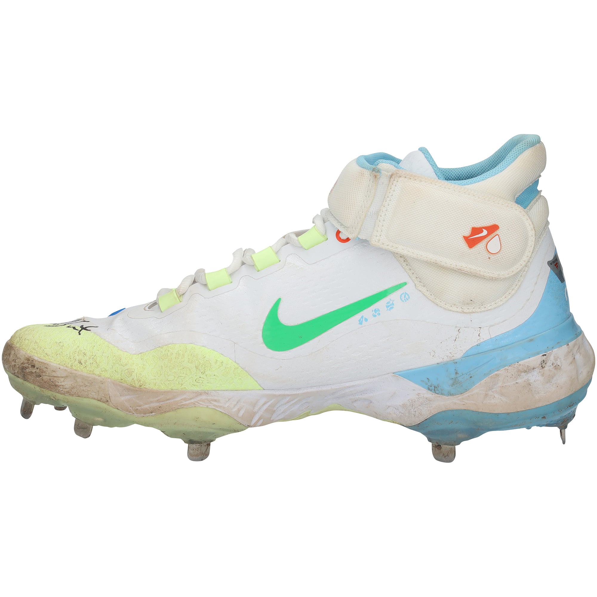 Will Smith Los Angeles Dodgers Autographed Game-Used White Nike Cleats vs. Kansas City Royals on June 16, 2024