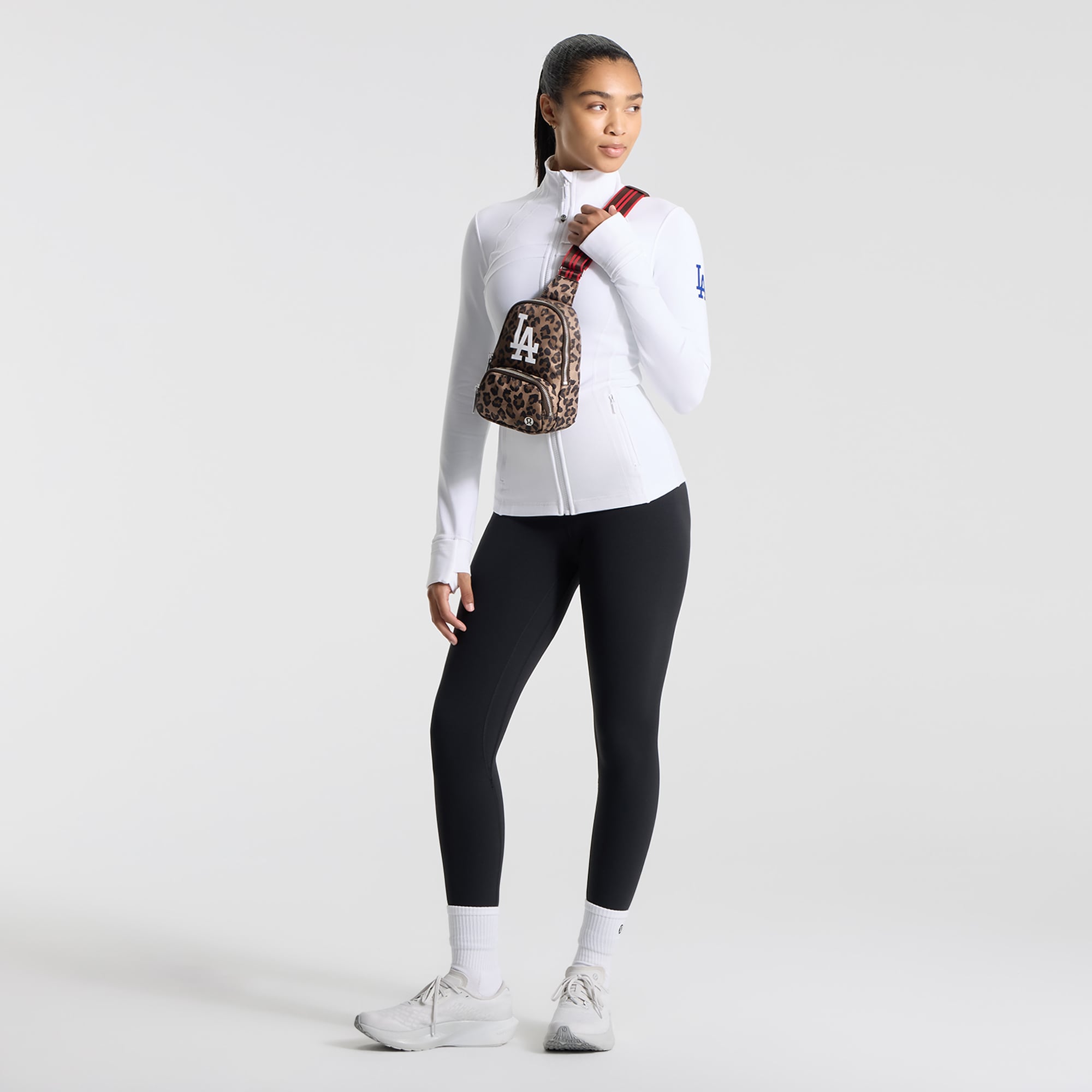 Sac bandoulière petit format lululemon Los Angeles Dodgers Everywhere pour femme *Léopard