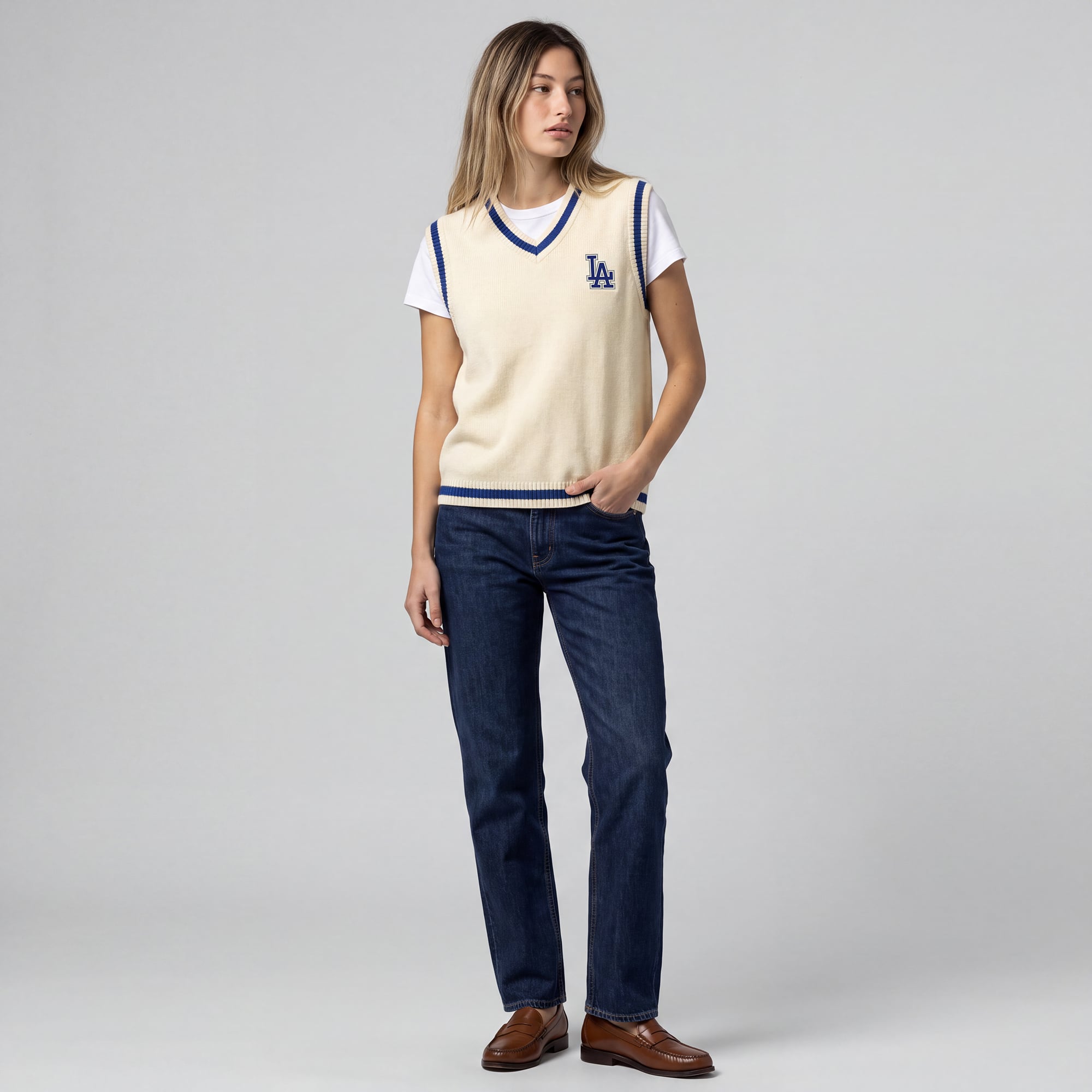 Gilet sans manches Mitchell & Ness crème pour femme, collection Los Angeles Dodgers Cooperstown, style rétro Roots