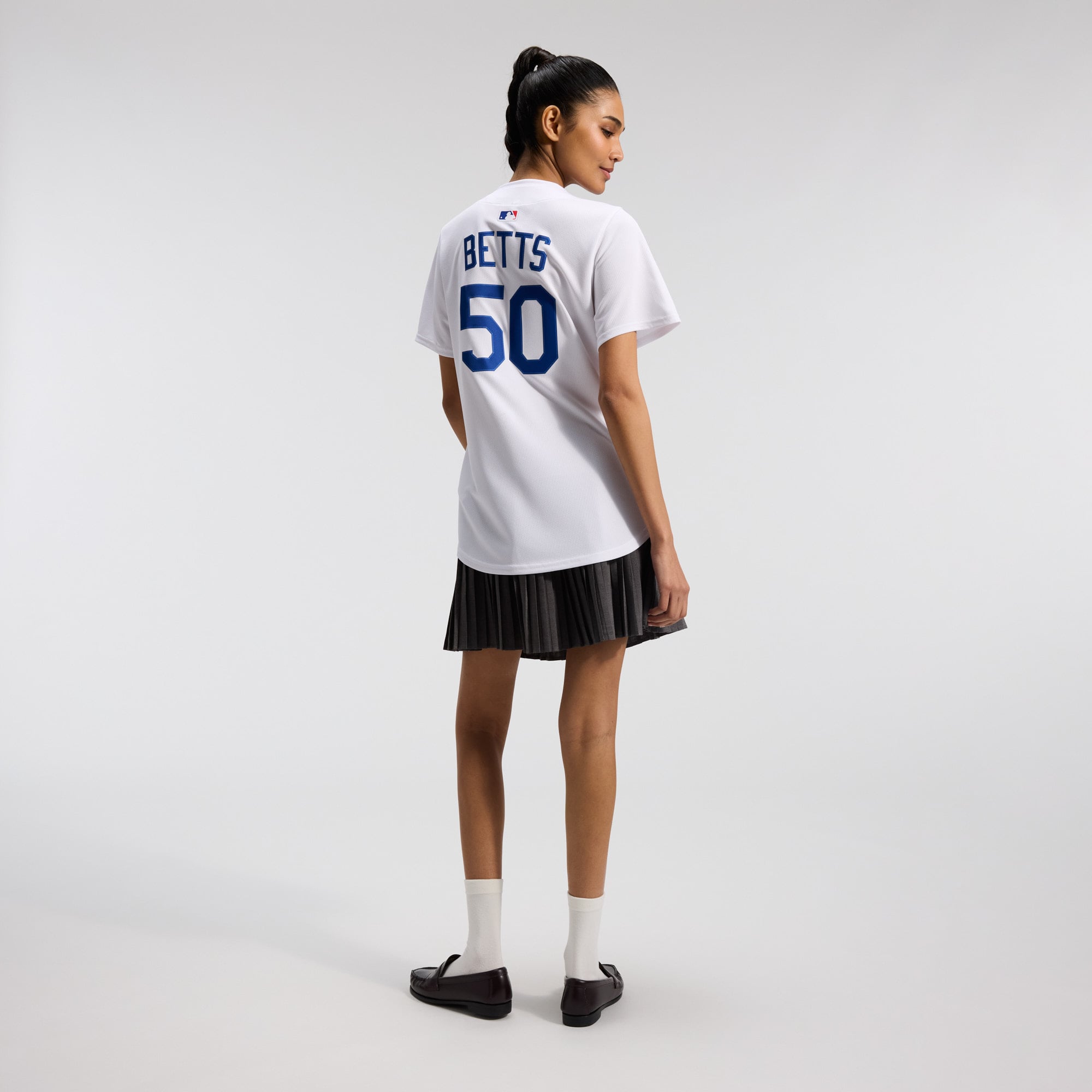 Women's Nike Mookie Betts White Los Angeles Dodgers Home Limited Player Jersey